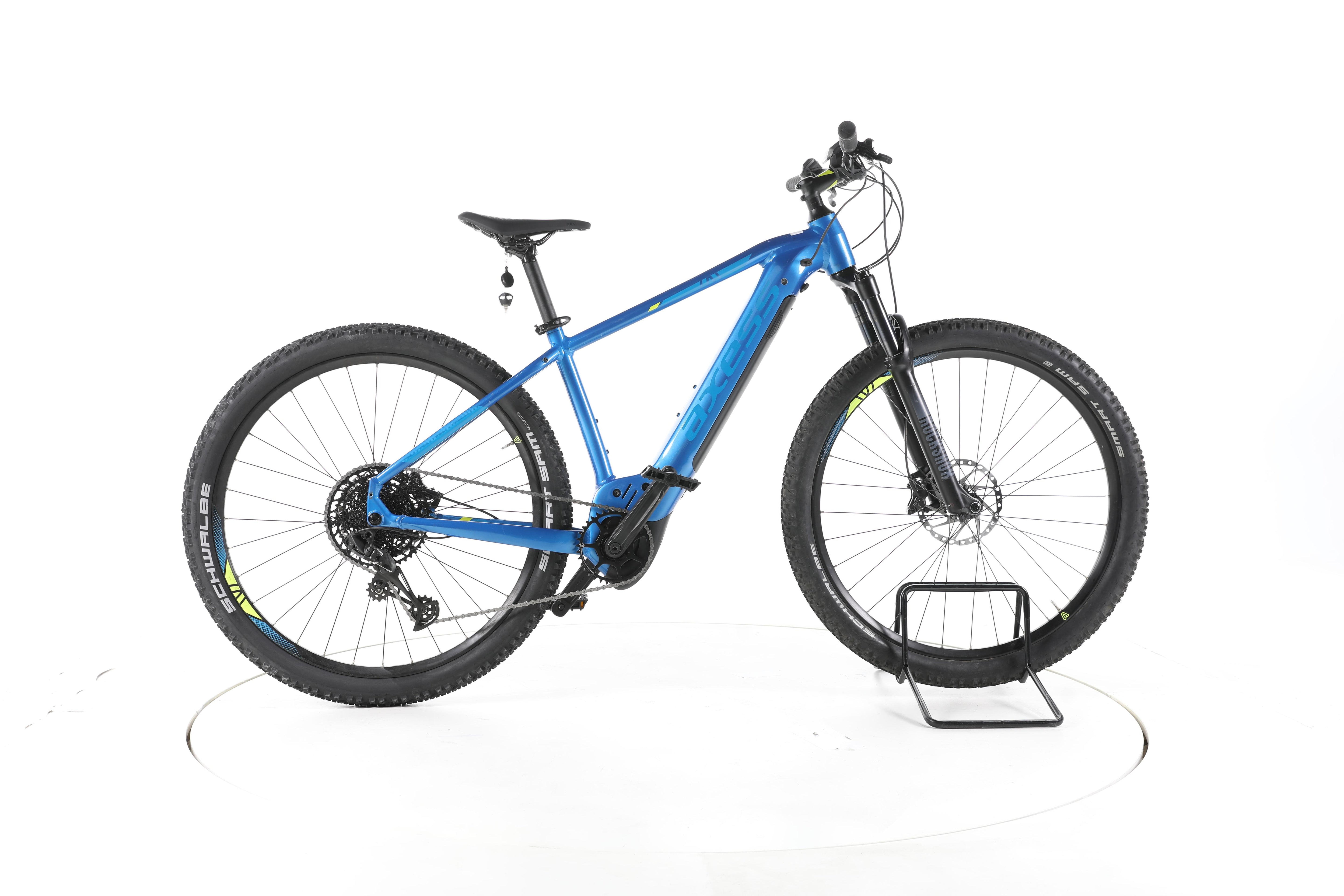 Axess Element E-Bike - Image 1