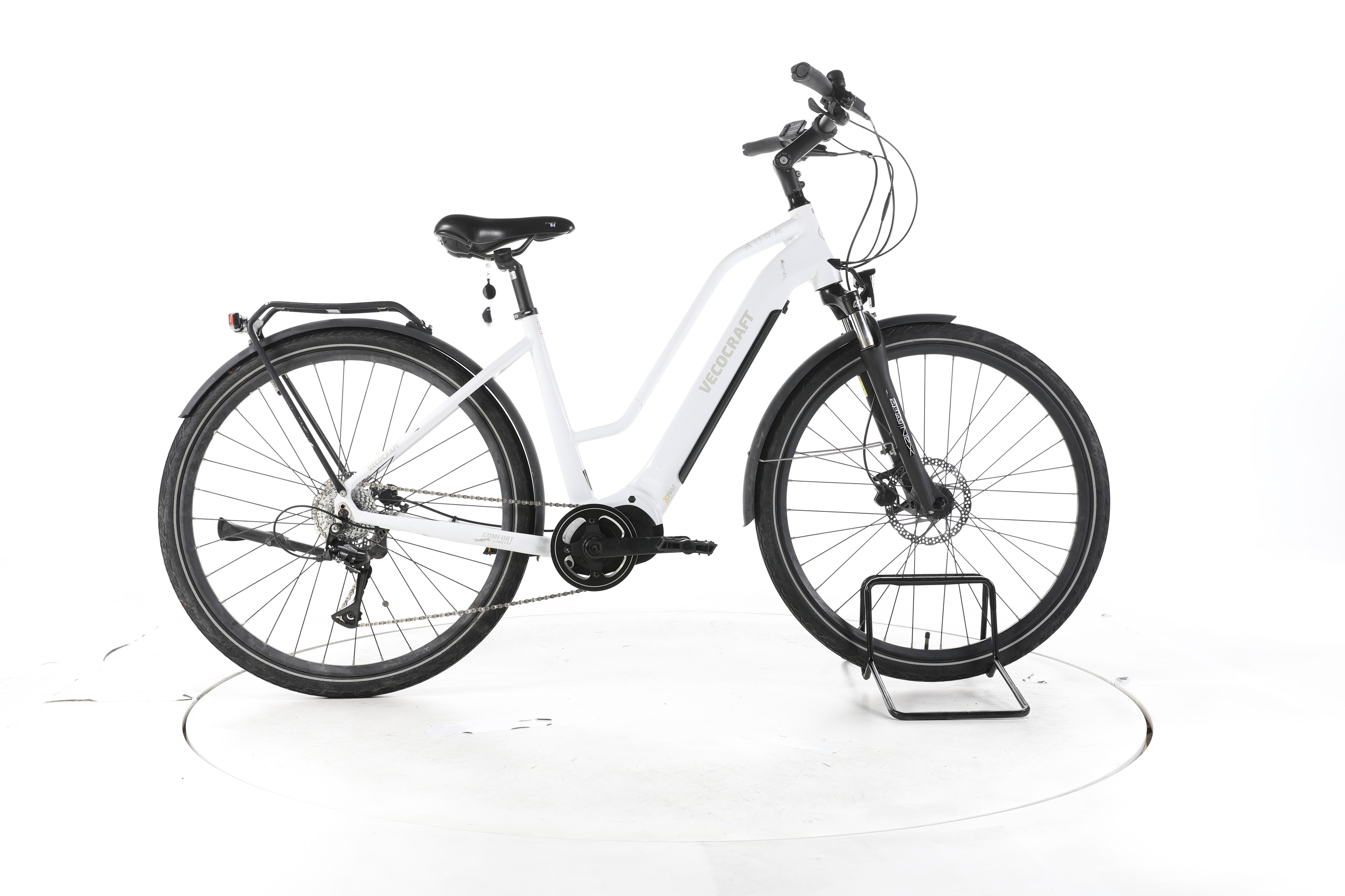 Vecocraft Aura Trekking E-Bike Tiefeinsteiger - Image 1