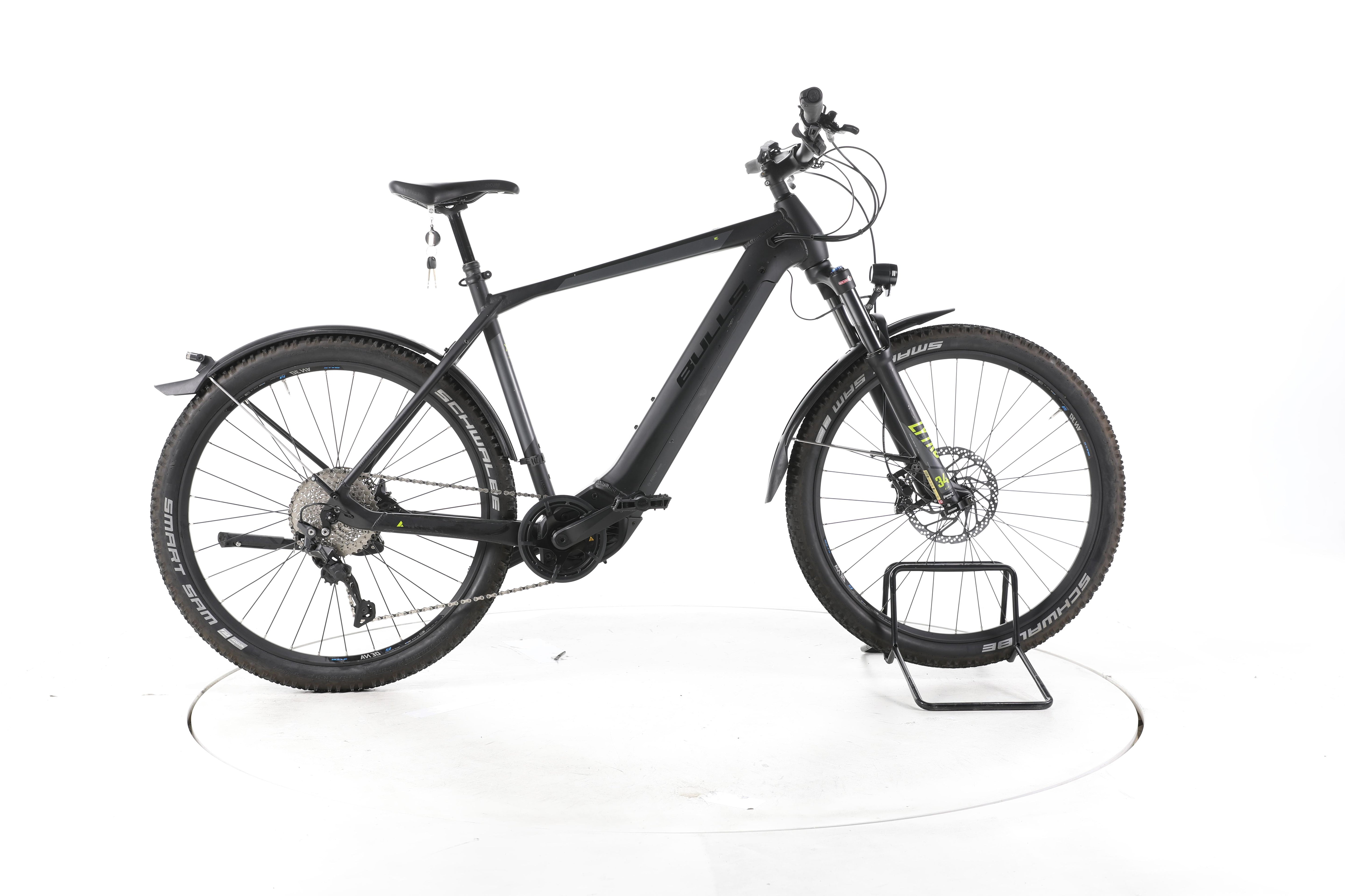 Bulls Copperhead EVO 2 Street E-Bike - Image 1