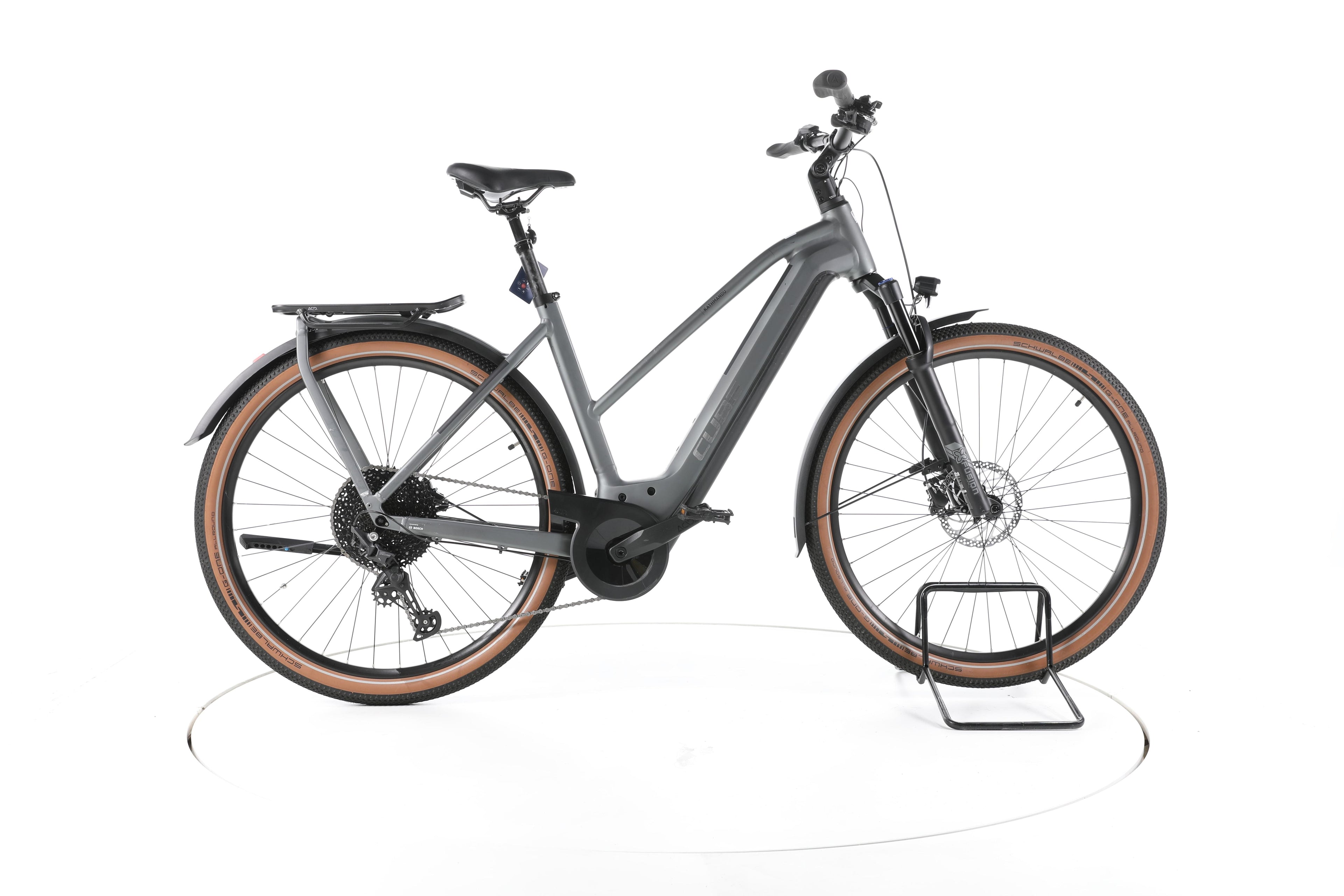 Cube Kathmandu Hybrid Pro Trekking E-Bike 2023 - Image 1