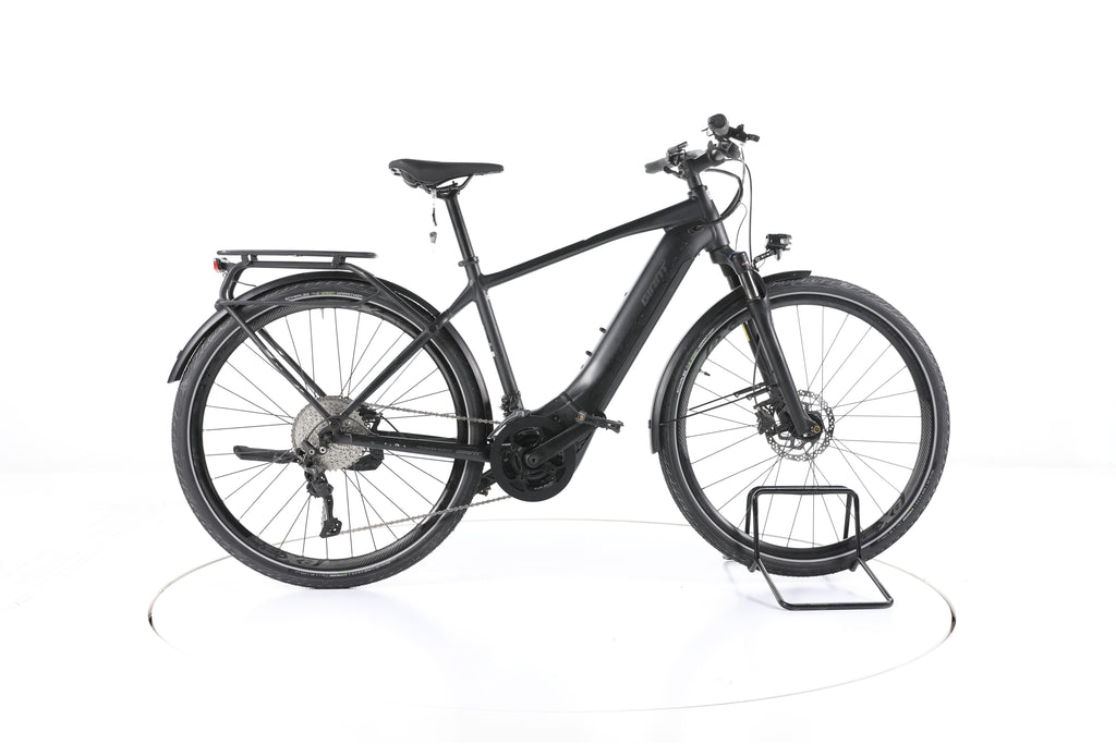 Giant Explore E+ 1 Trekking E-Bike - Image 1