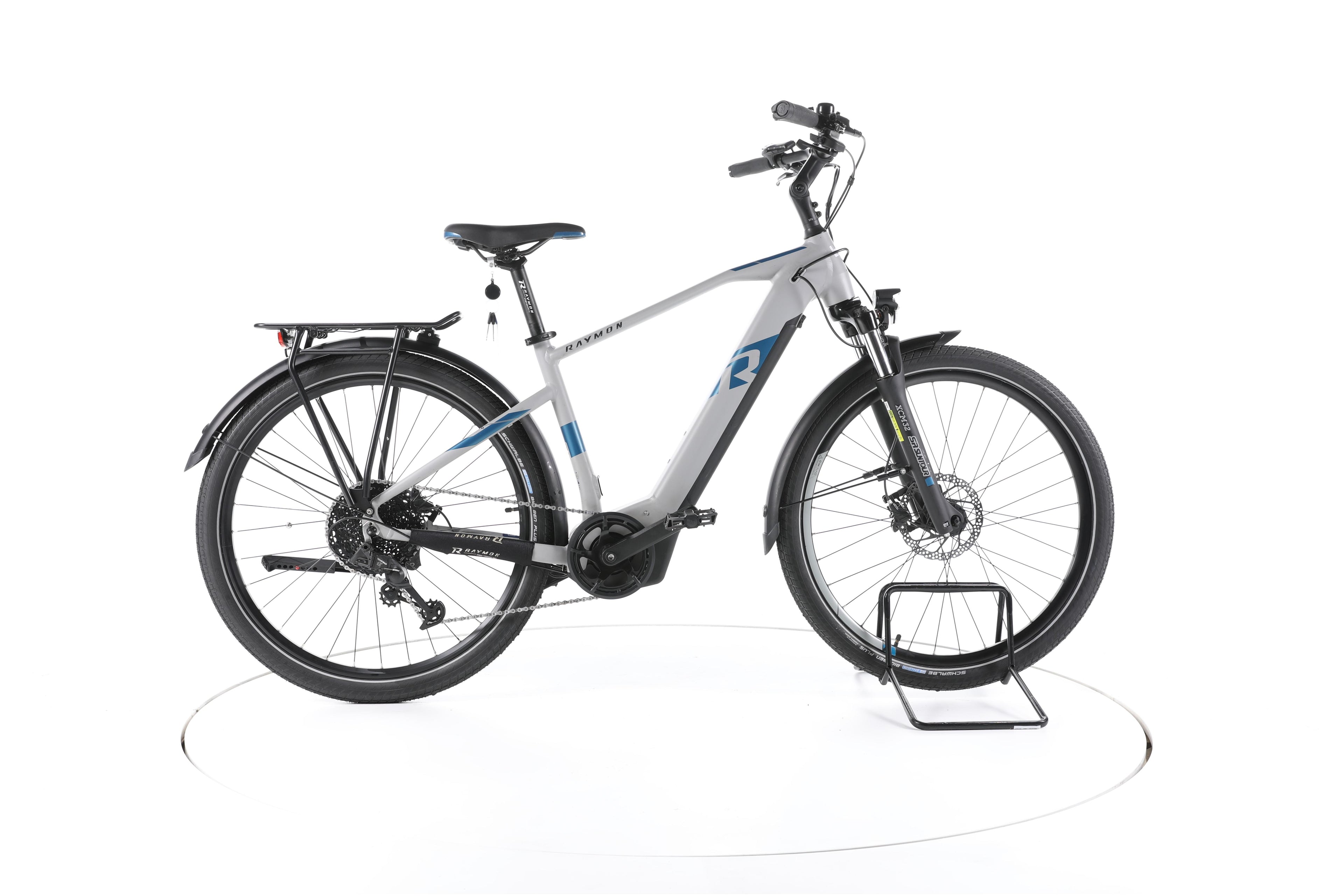 R Raymon TourRay E 5.0 Trekking E-Bike - Image 1