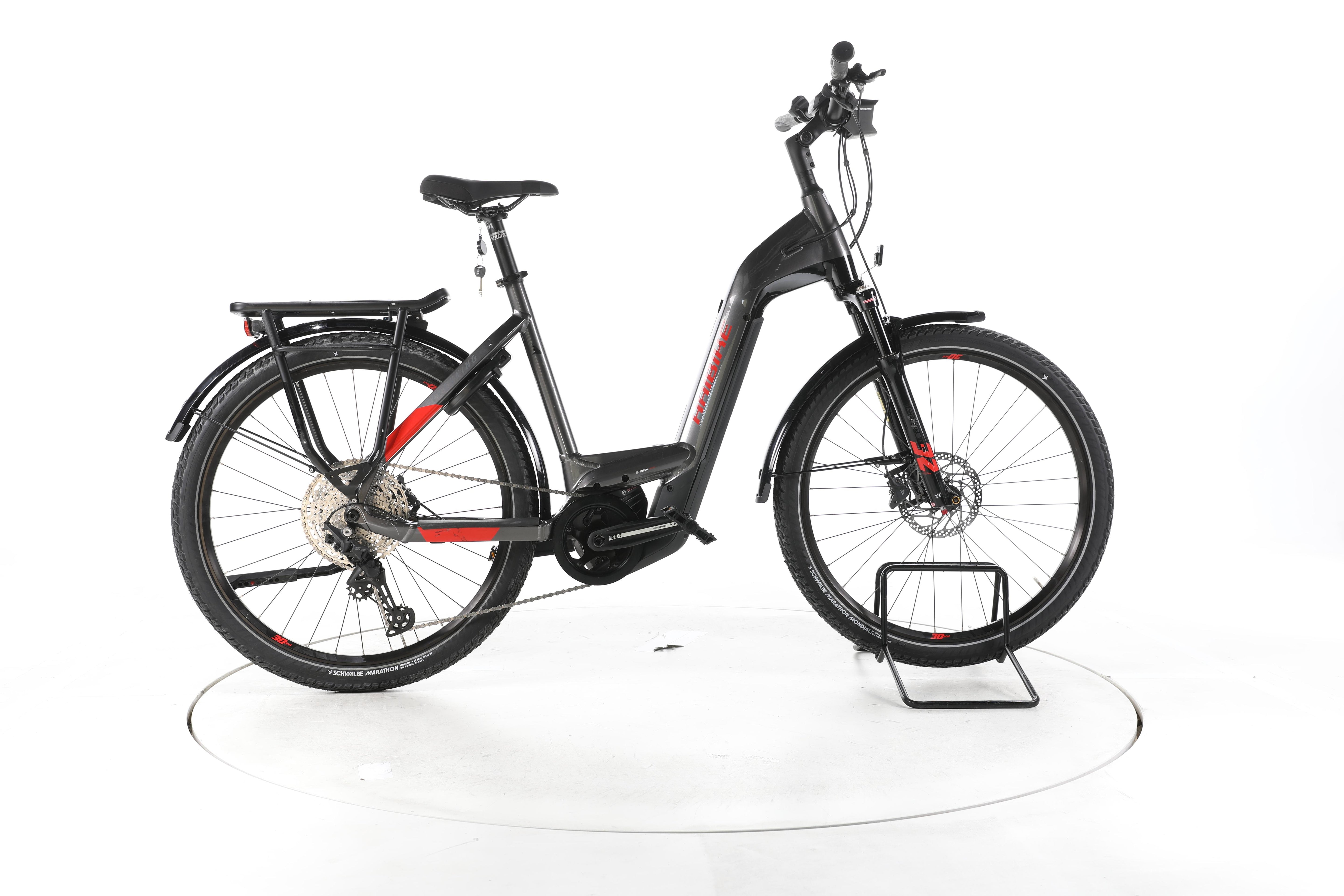 Haibike Trekking 9 Trekking E-Bike Tiefeinsteiger - Image 1
