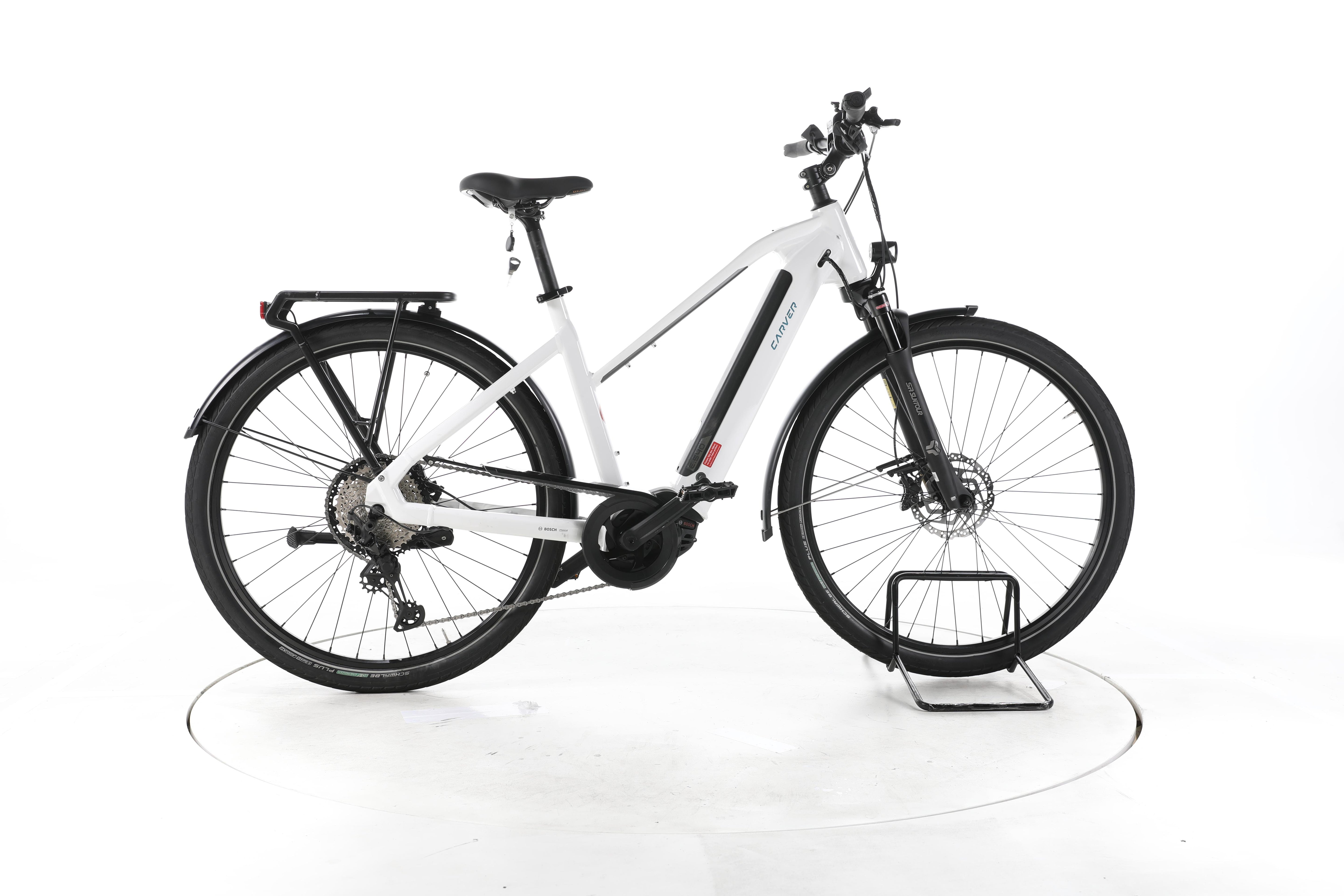 Carver Route E.540 Trekking E-Bike - Image 1