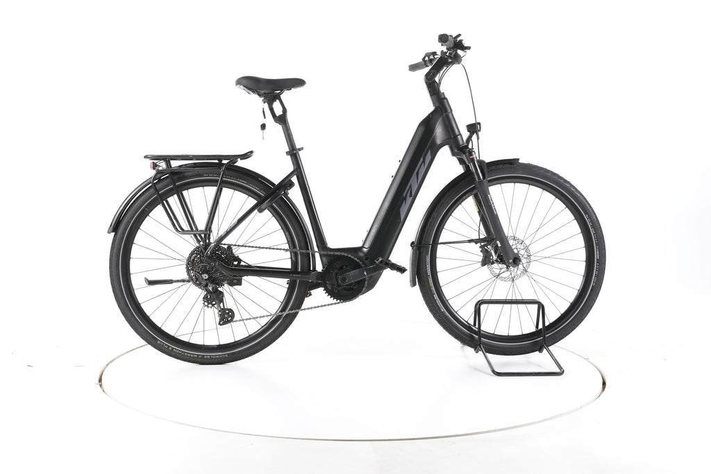 KTM Macina Style 730 Trekking E-Bike Tiefeinsteiger - Image 1