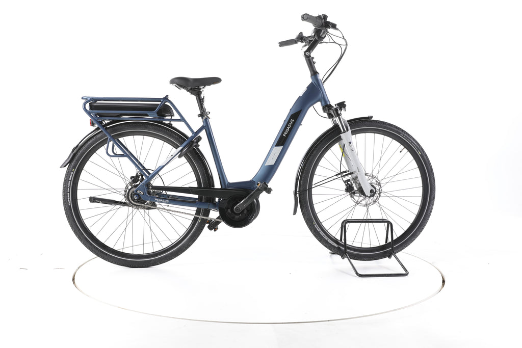 Pegasus Solero EVO 8R City E-Bike Tiefeinsteiger - Image 1