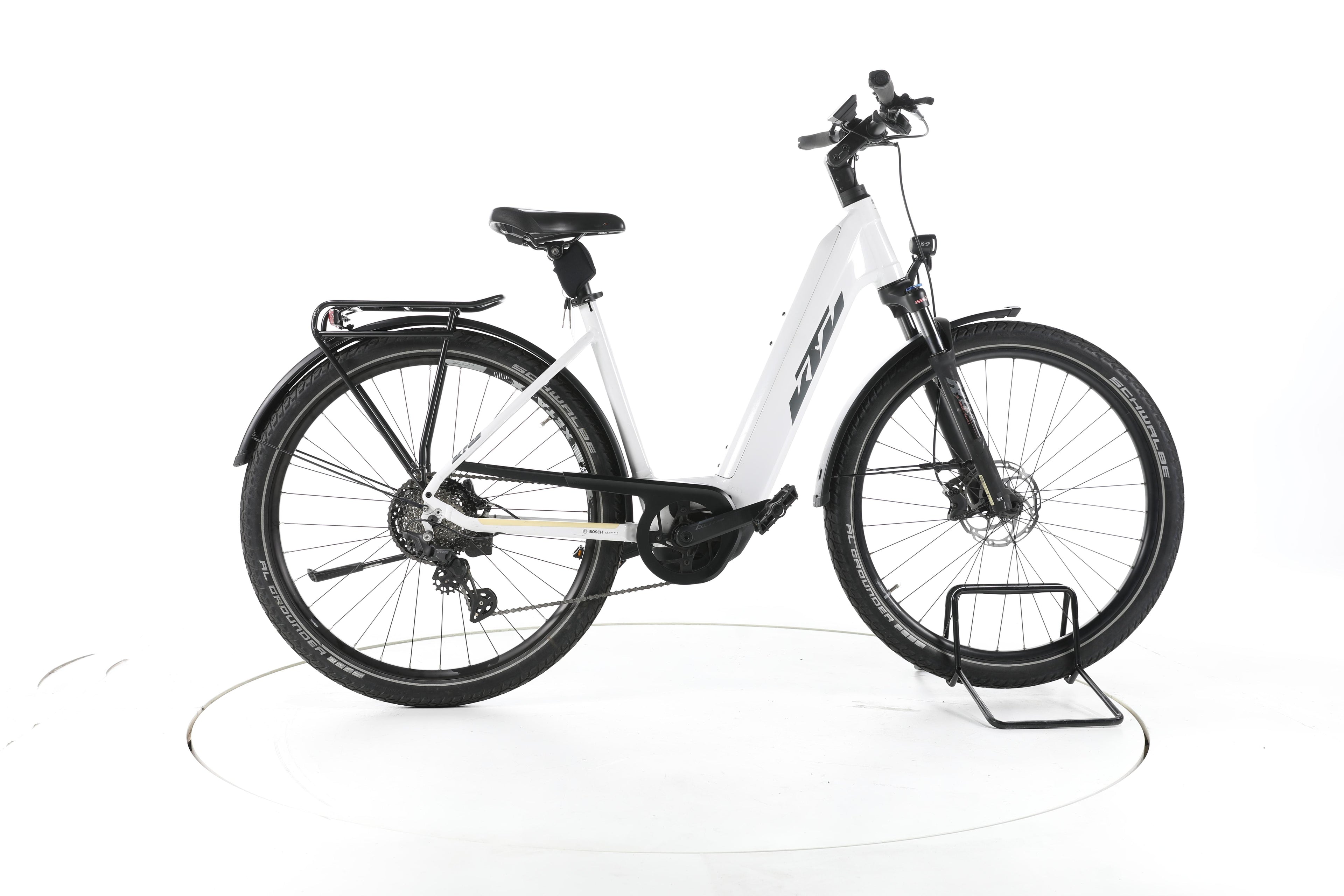 KTM Macina Gran Pro Trekking E-Bike Tiefeinsteiger - Image 1
