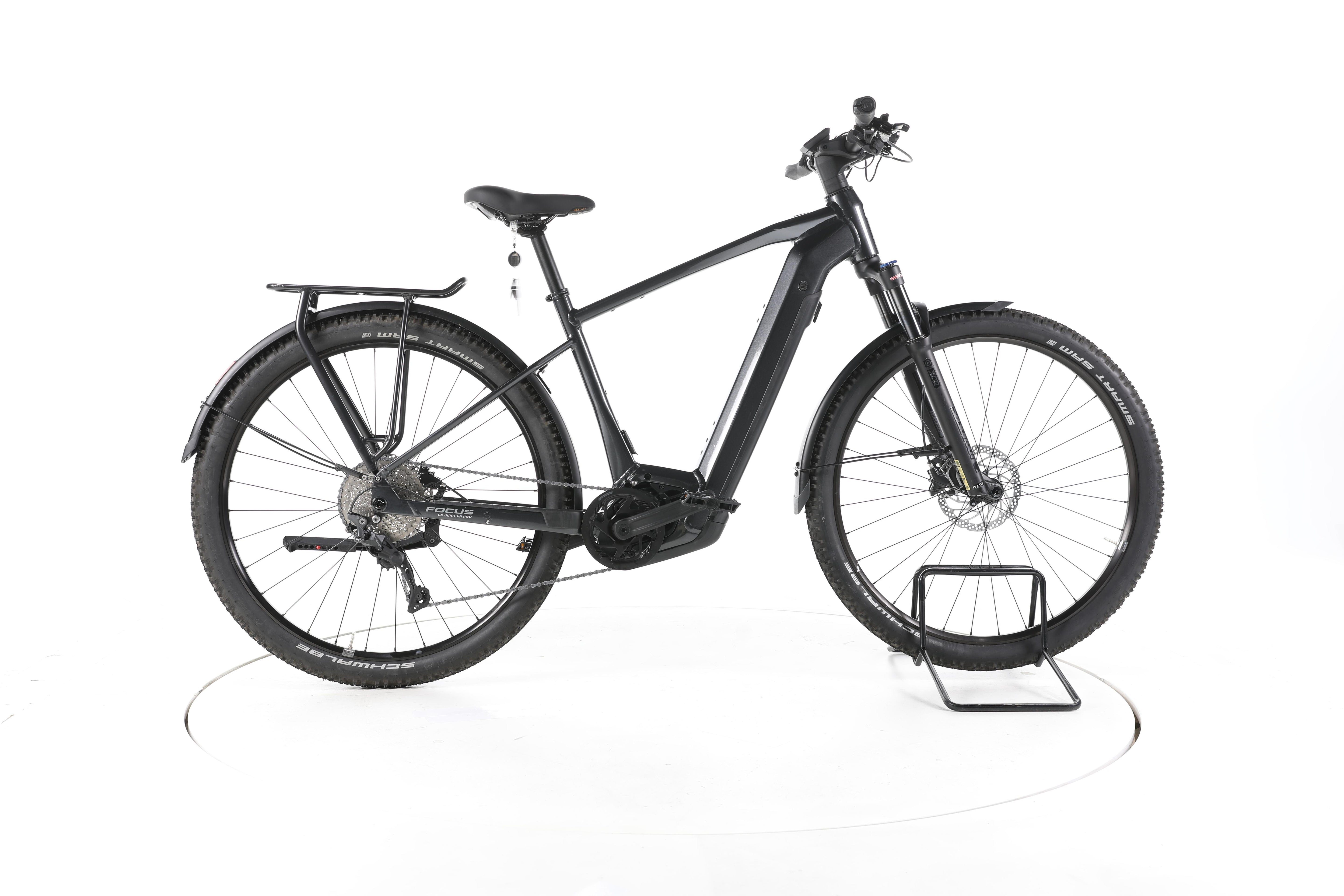 Focus Aventura² 6.7 Trekking E-Bike - Image 1