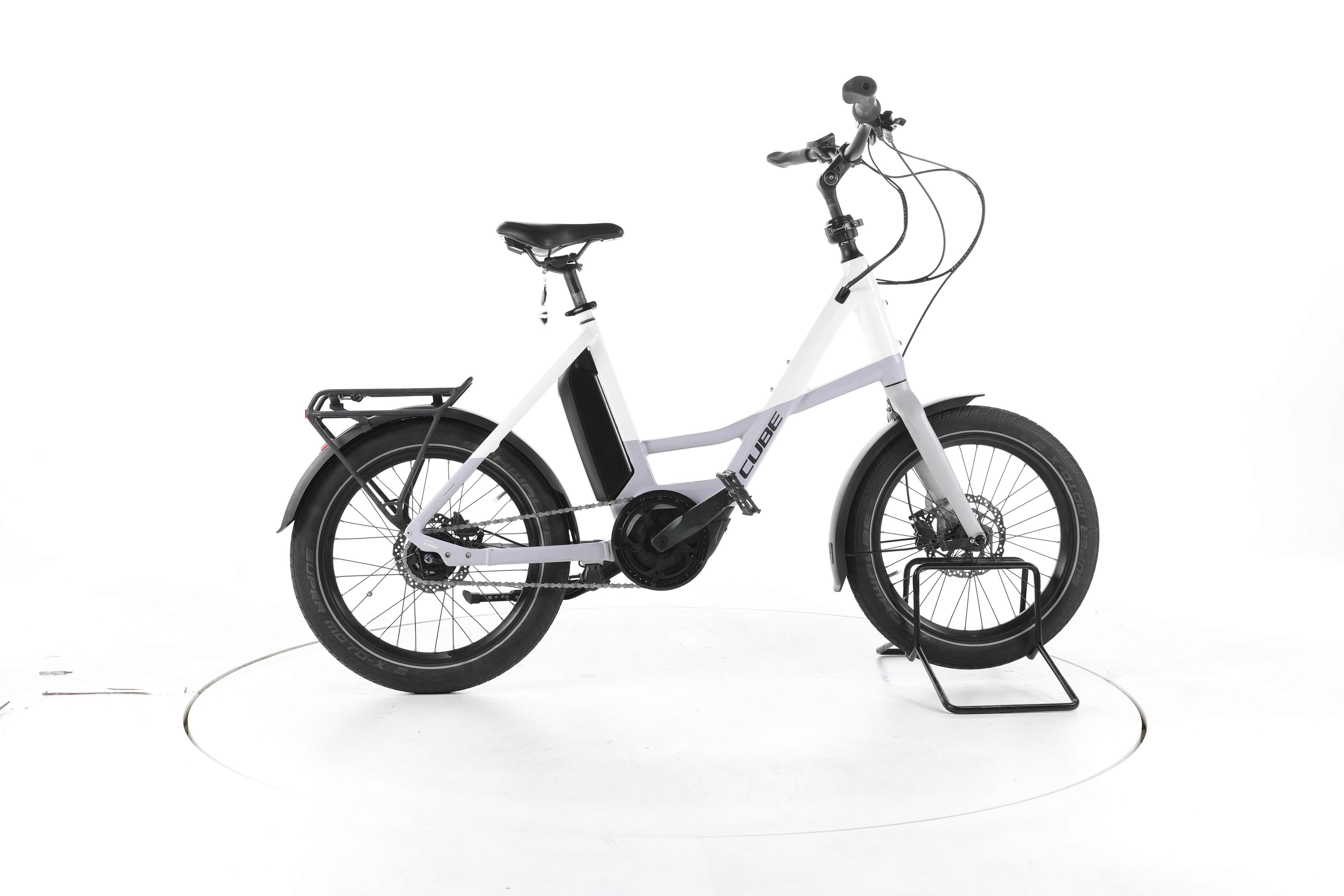 Cube Compact Hybrid Kompakt E-Bike Tiefeinsteiger - Image 1