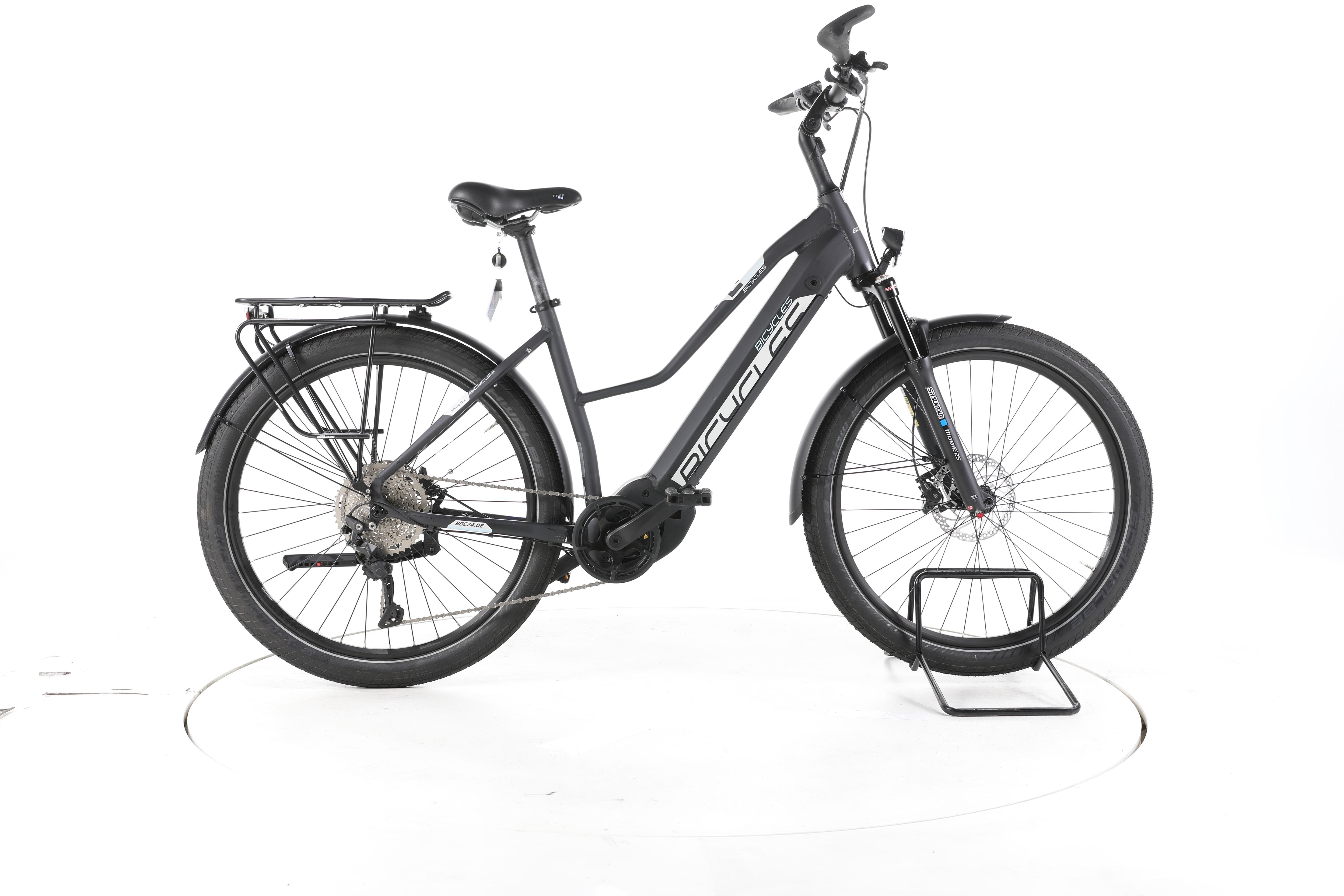 Bicycles Porto 10.6 Trekking E-Bike - Image 1