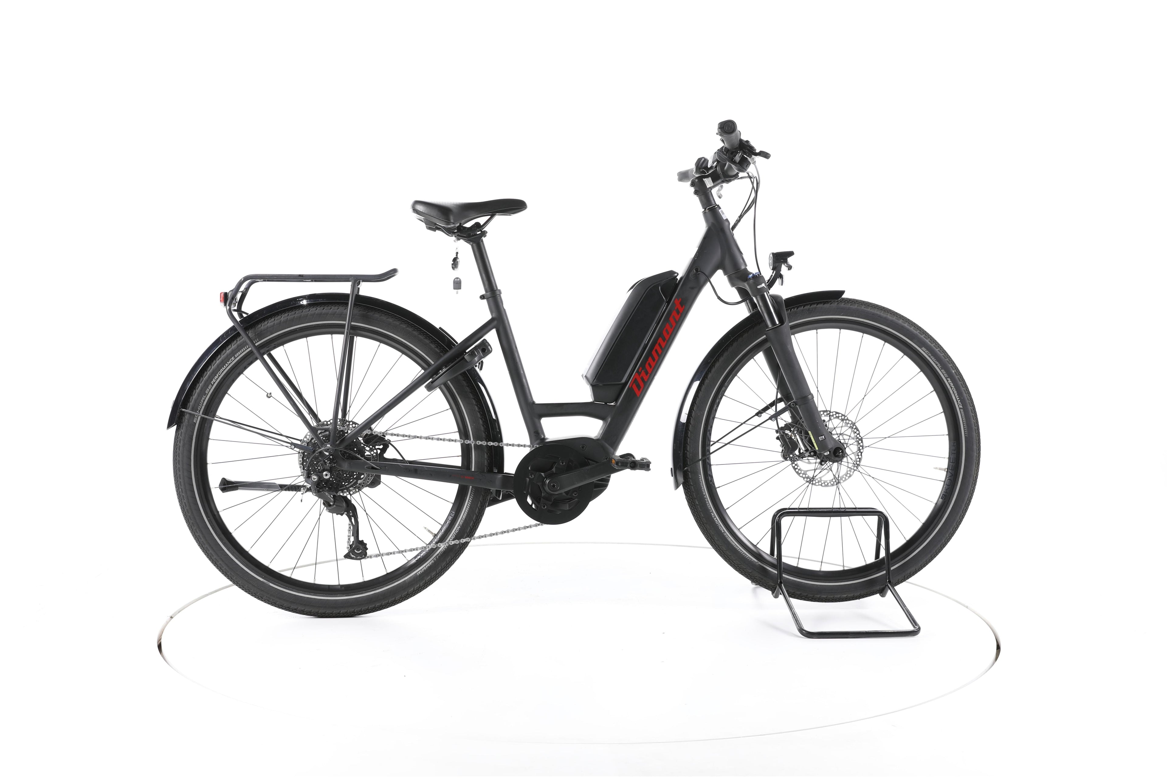 Diamant Zing+ Gen 1 Trekking E-Bike Tiefeinsteiger - Image 1