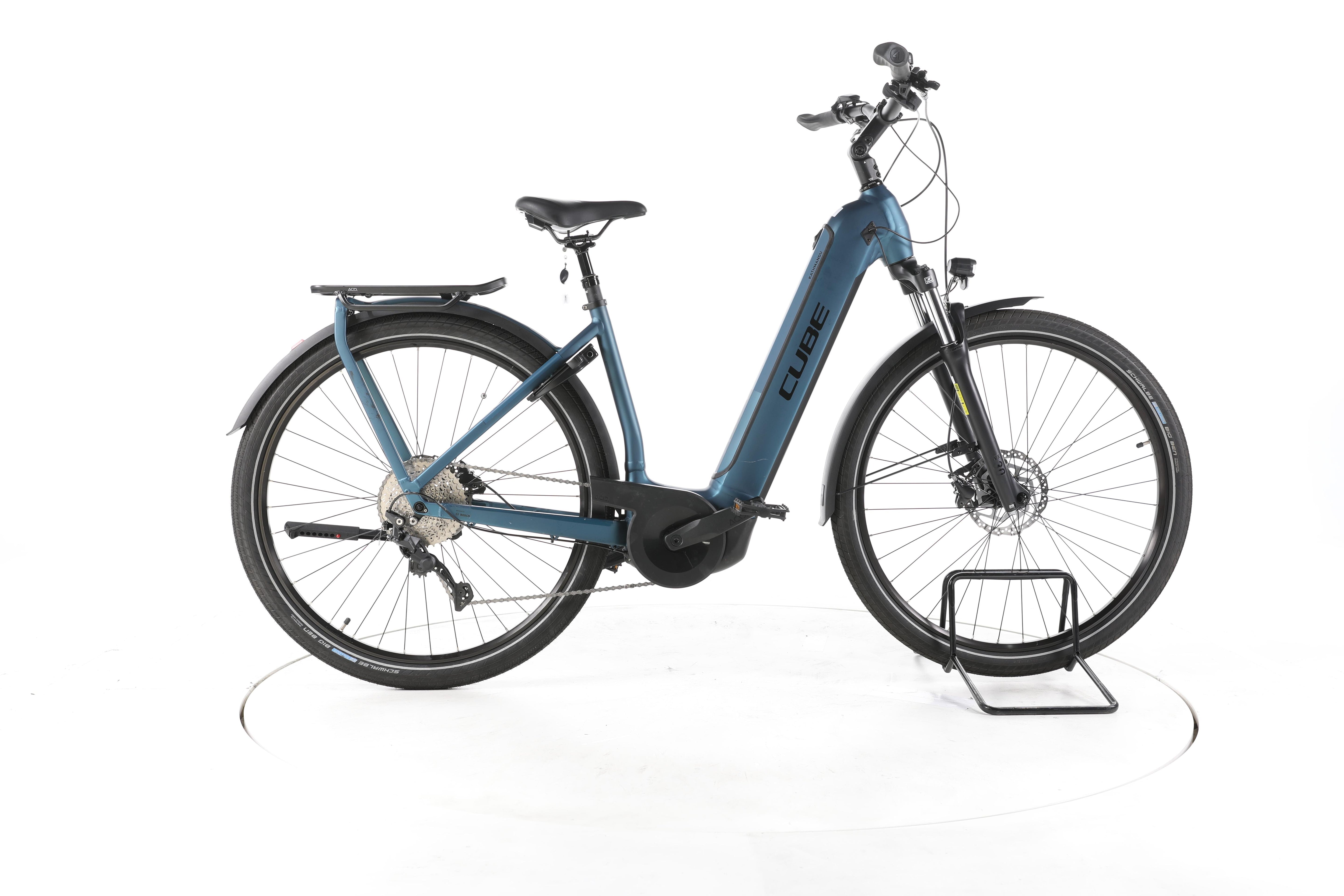 Cube Kathmandu Hybrid One Trekking E-Bike Tiefeinsteiger - Image 1