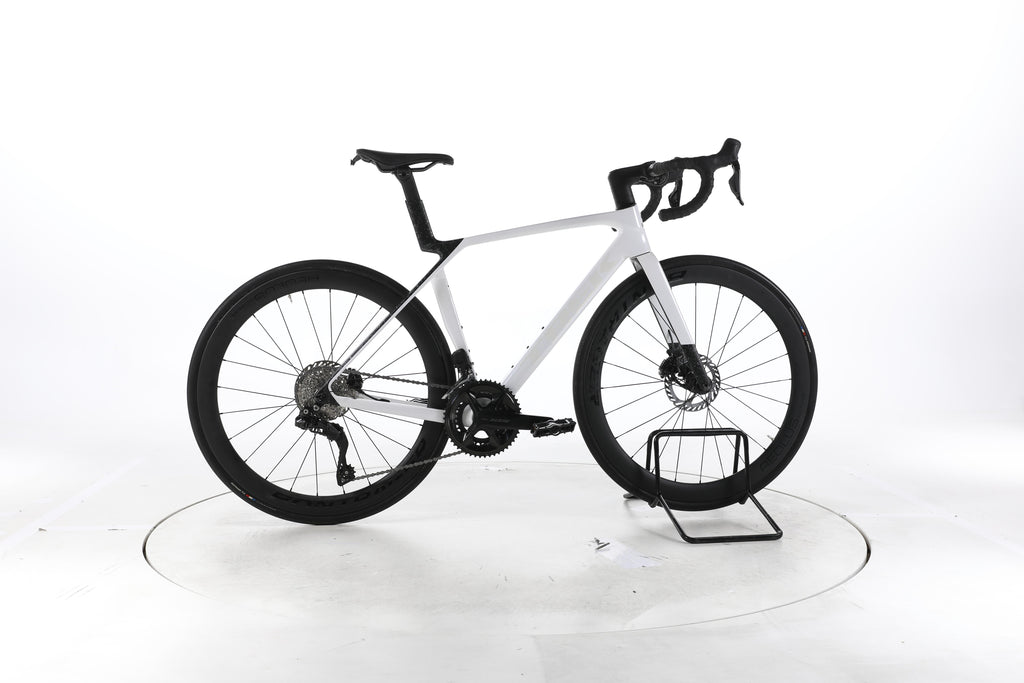Trek Madone SL 6 Gen 8 Rennrad Carbon 2024 - Image 1