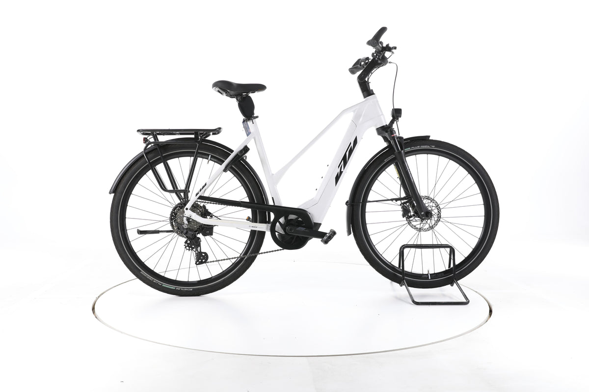 KTM Cento 10 Plus Trekking E-Bike 2024 - Image 1