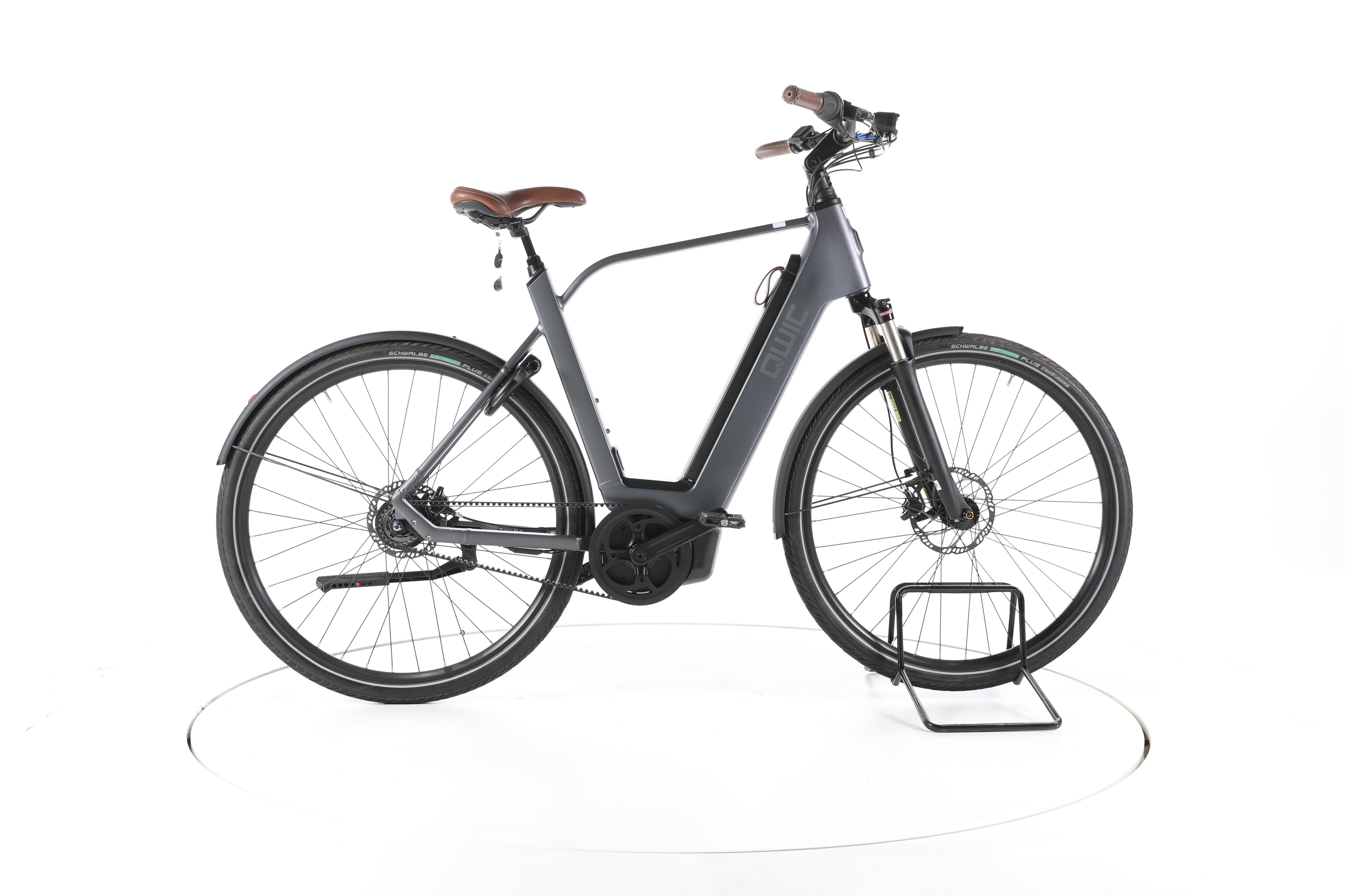 QWIC Premium Q MN8 City E-Bike - Image 1