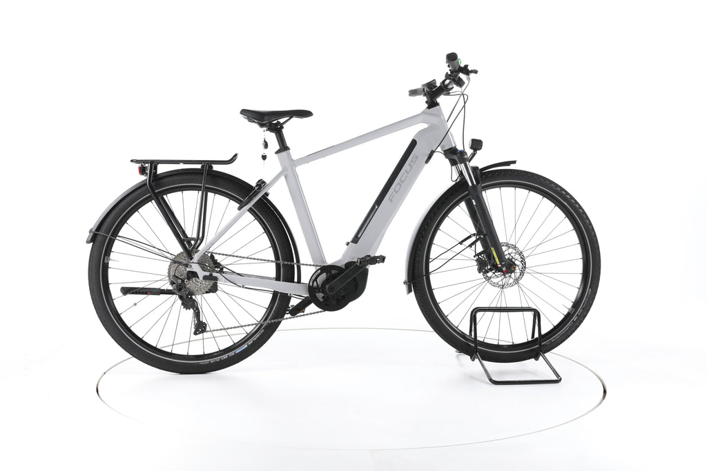 Focus PLANET² 6.8 Trekking E-Bike - Image 1
