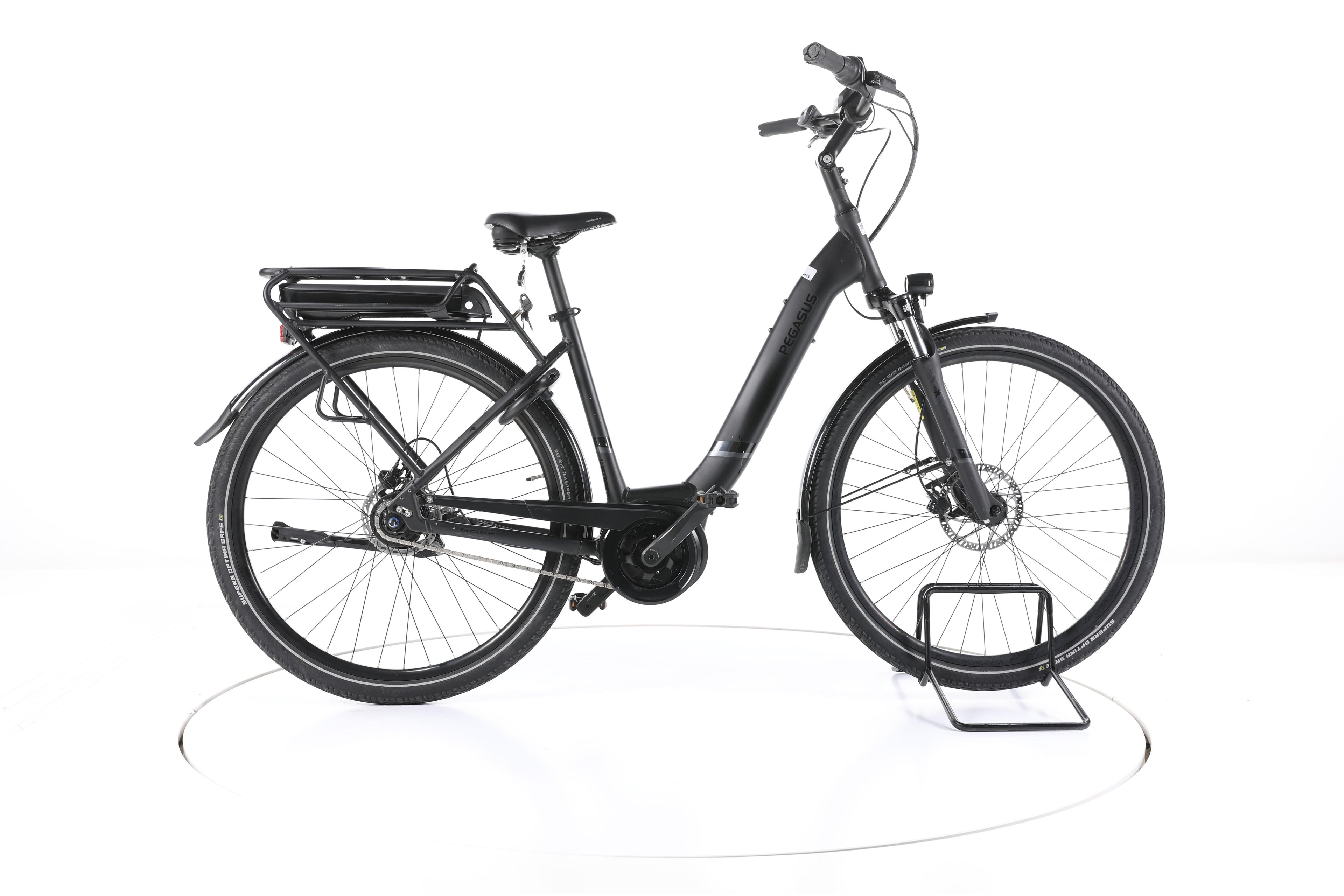 Pegasus Solero E8R Plus City E-Bike Tiefeinsteiger - Image 1
