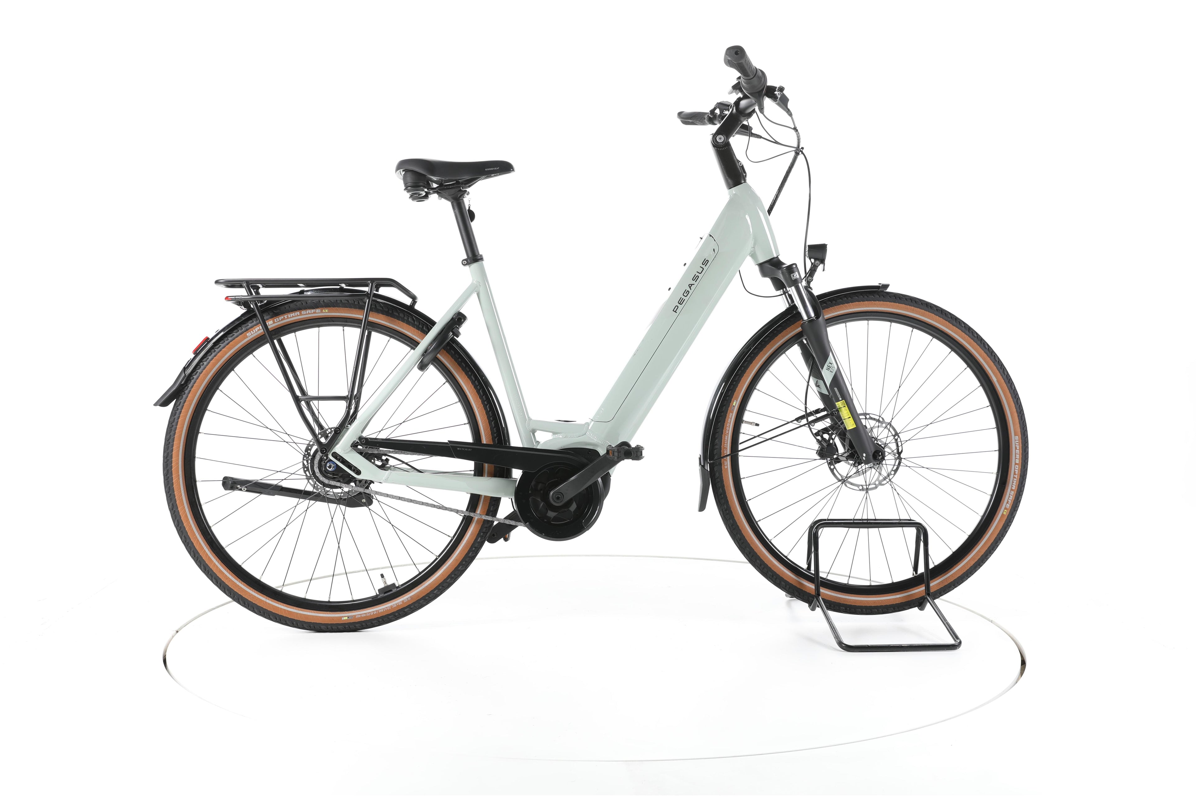 Pegasus Solero EVO 8R City E-Bike Tiefeinsteiger 2024 - Image 1