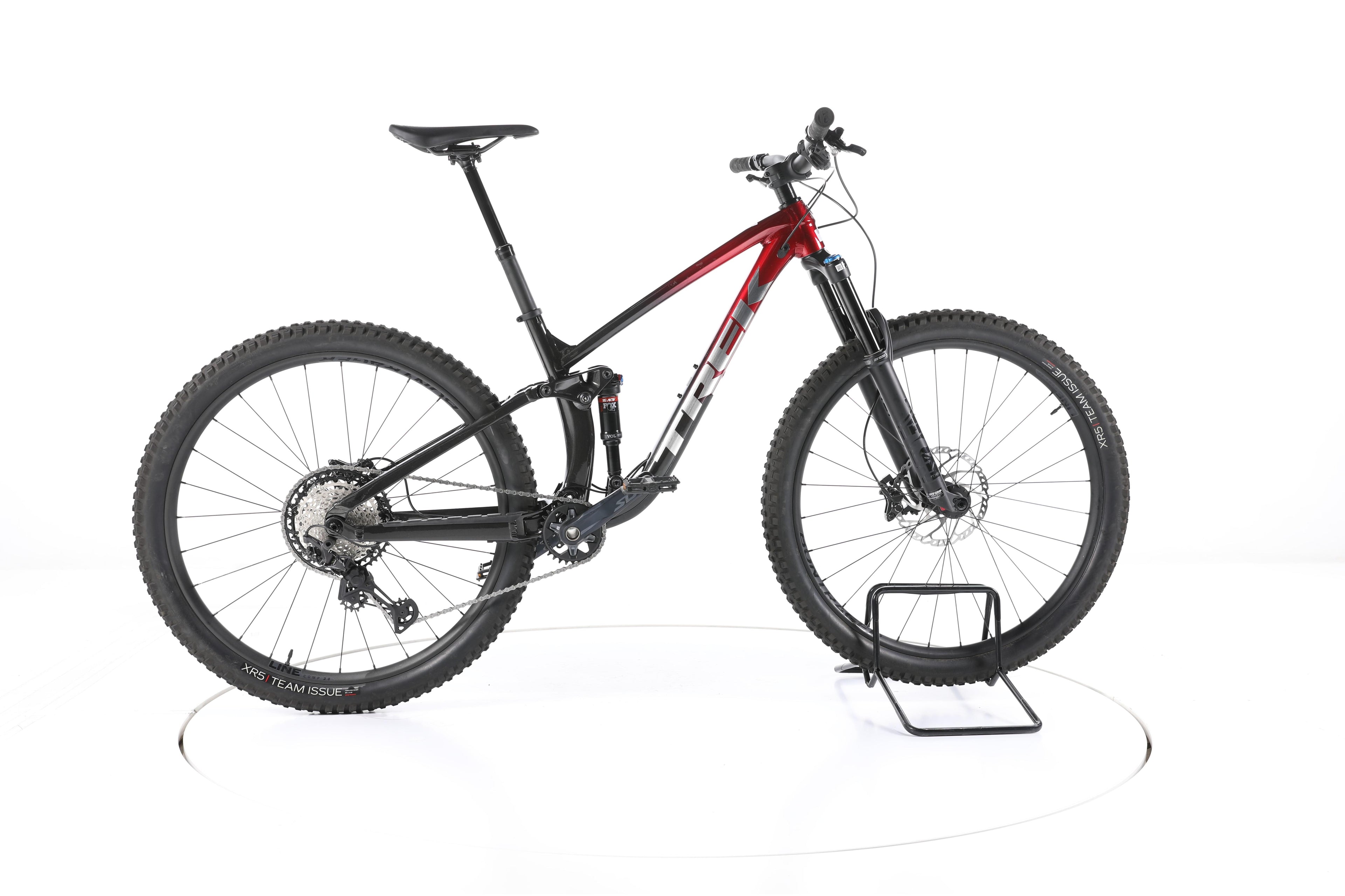 Trek Fuel EX 8 Gen 5 - Image 1