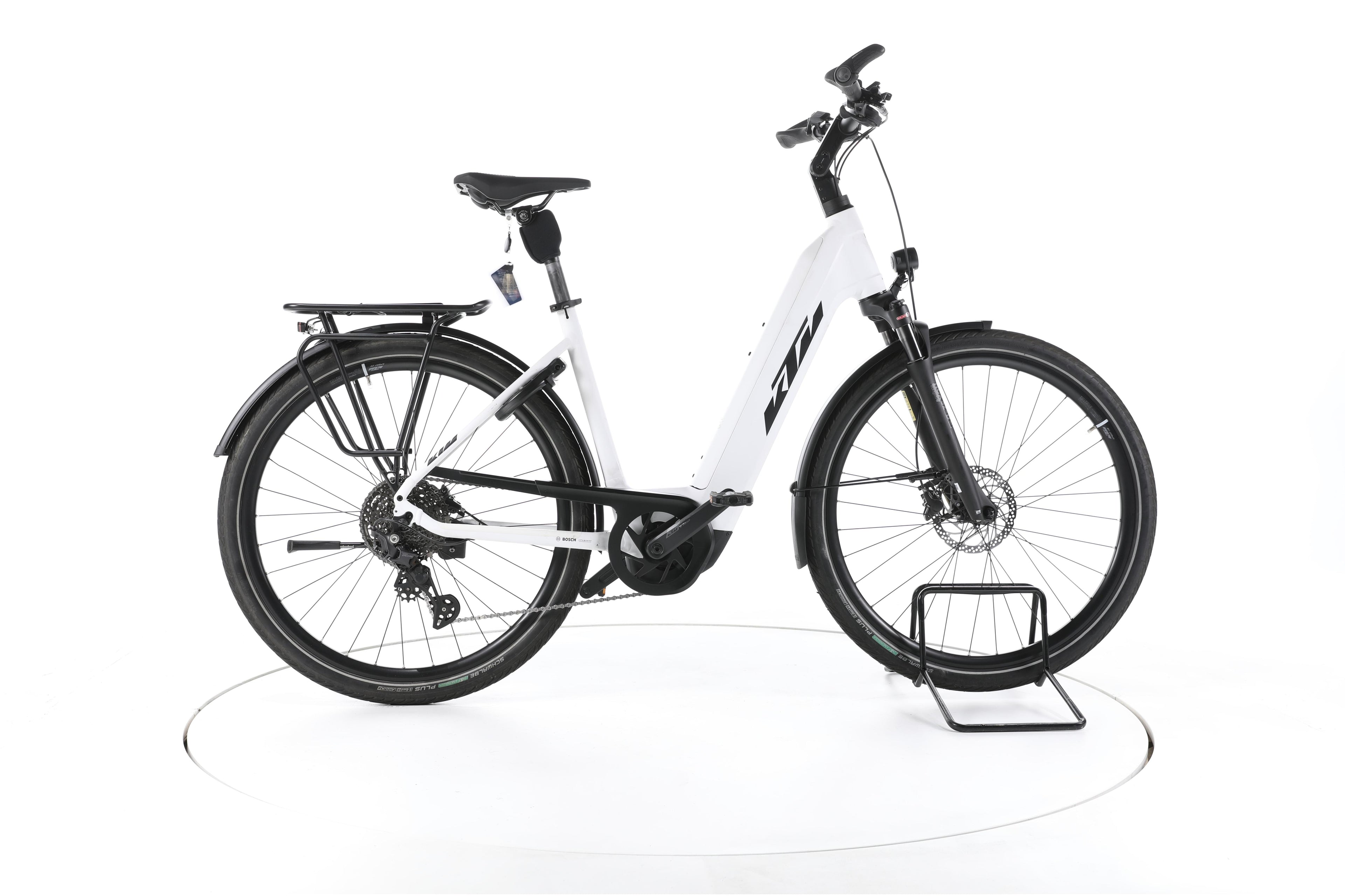 KTM Cento 10 Trekking E-Bike Tiefeinsteiger 2023 - Image 1