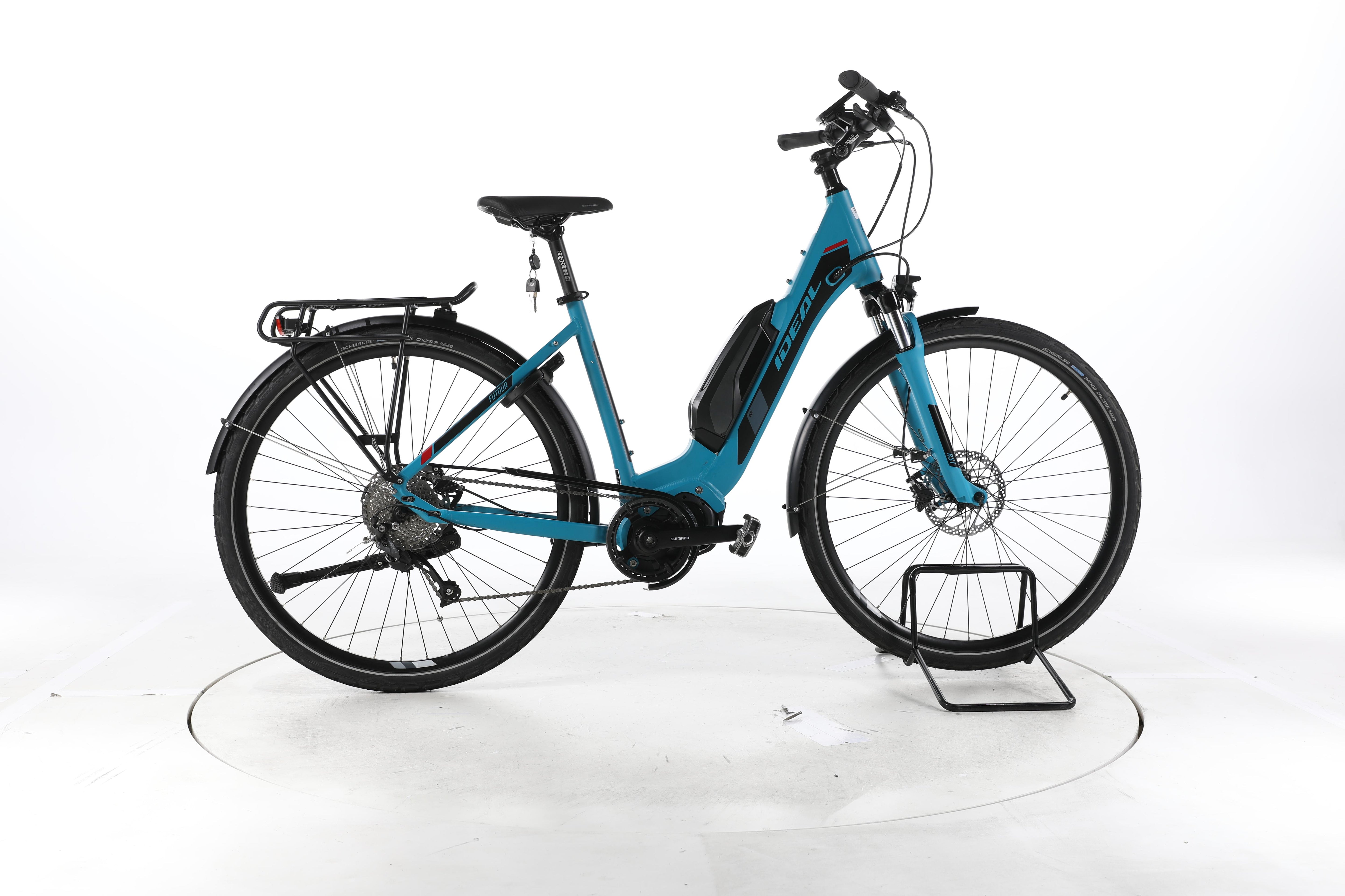 Ideal Futour 609 Trekking E-Bike Tiefeinsteiger - Image 1