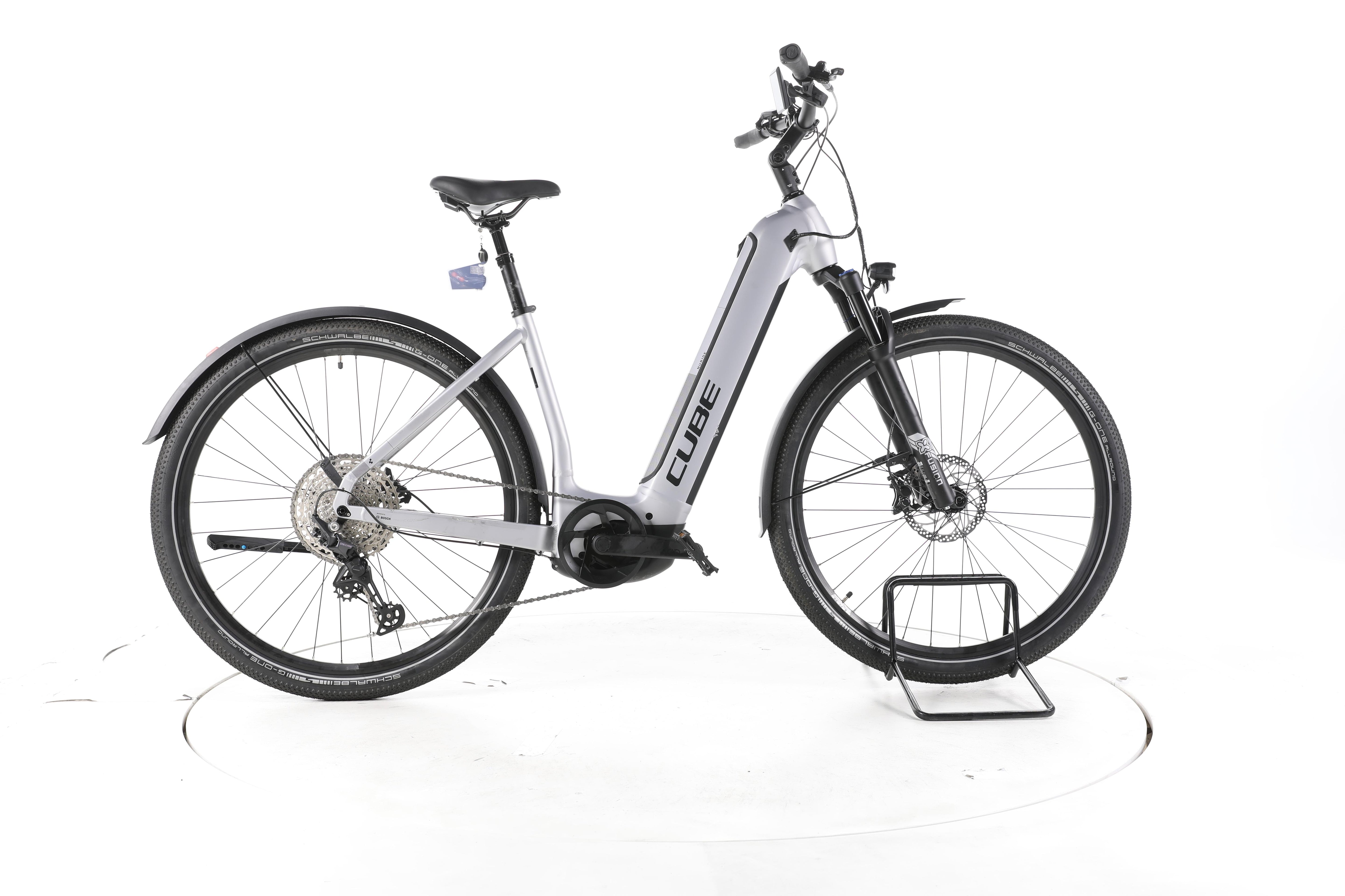 Cube Nuride Hybrid EXC Trekking E-Bike Tiefeinsteiger 2024 - Image 1