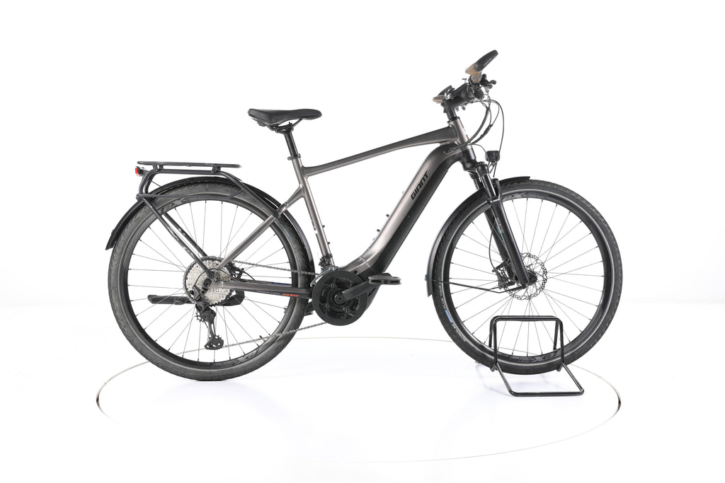 Giant Explore E+ Pro 0 Trekking E-Bike - Image 1