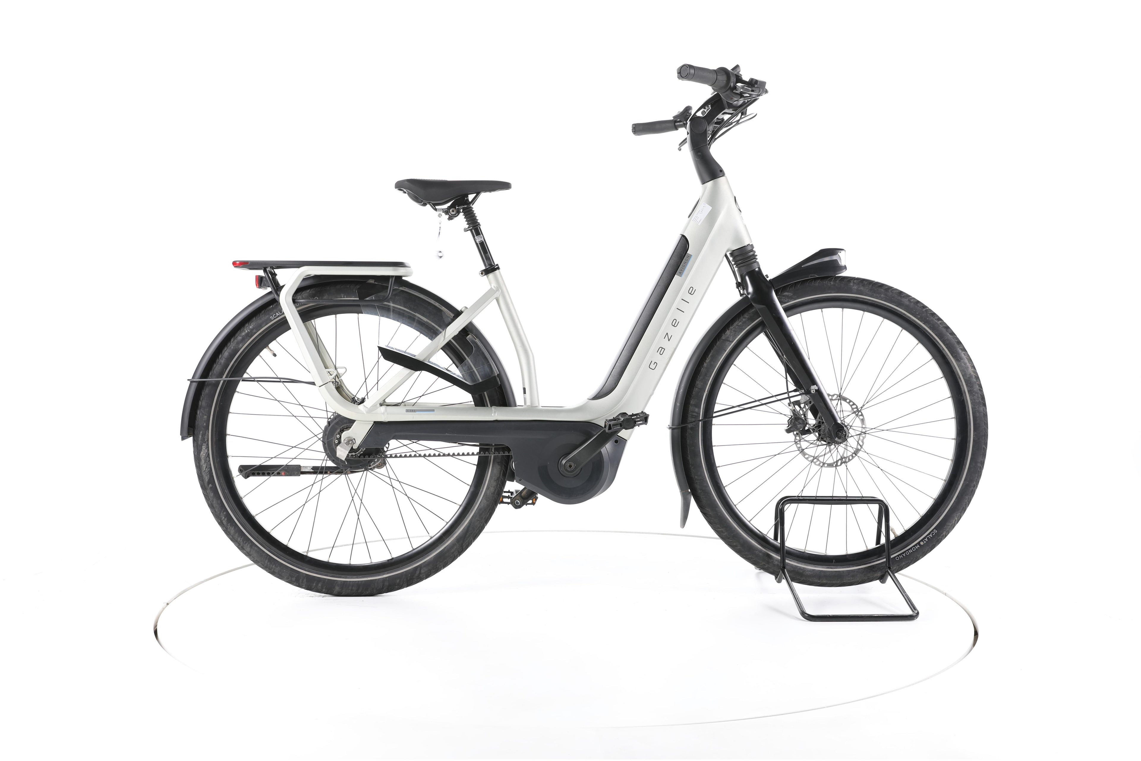Gazelle Avignon C380 HMB LTD City E-Bike Tiefeinsteiger - Image 1