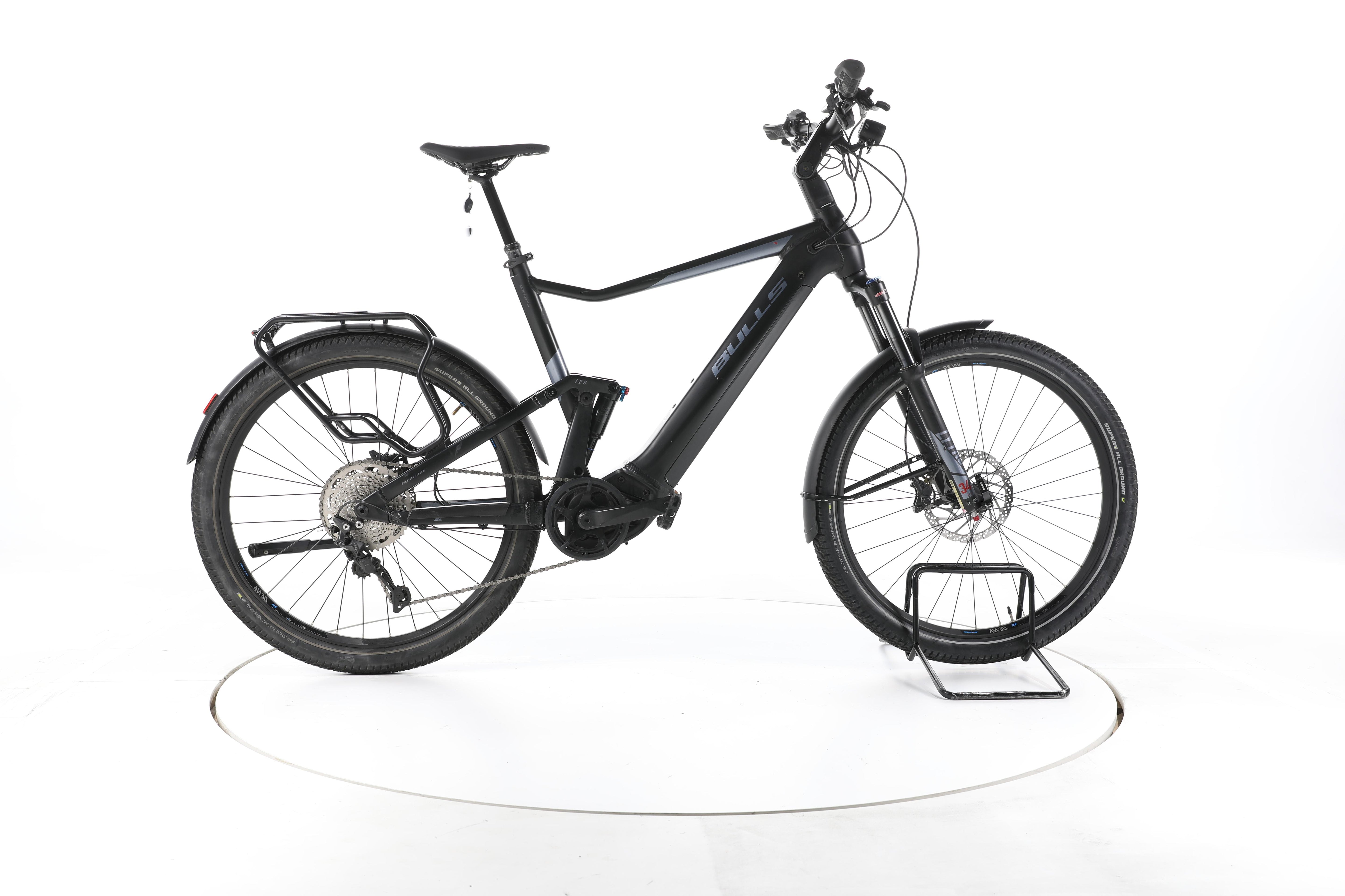 Bulls Iconic EVO TR 1 SUV E-Bike - Image 1