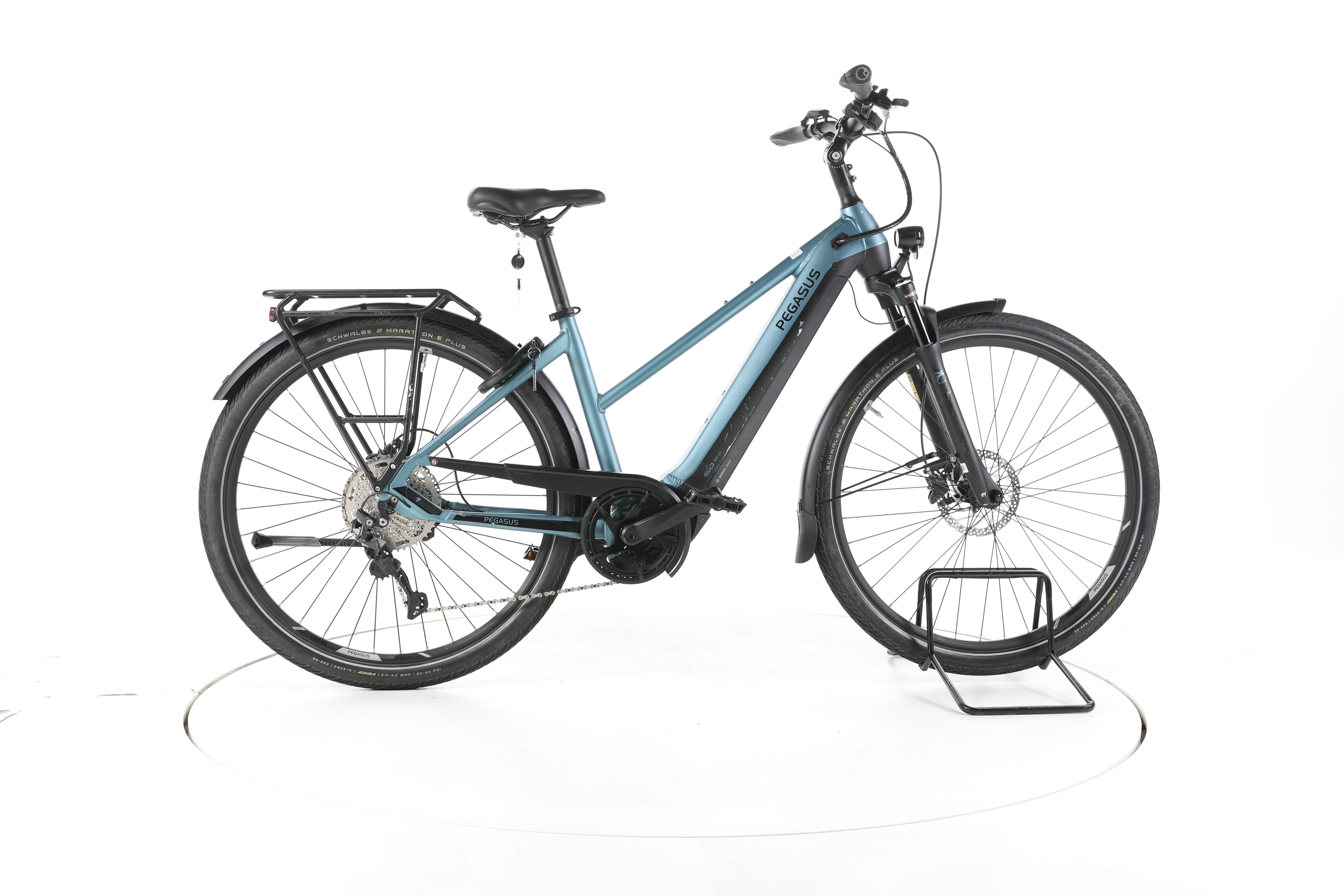 Pegasus Premio Evo Trekking E-Bike Tiefeinsteiger 2024 - Image 1