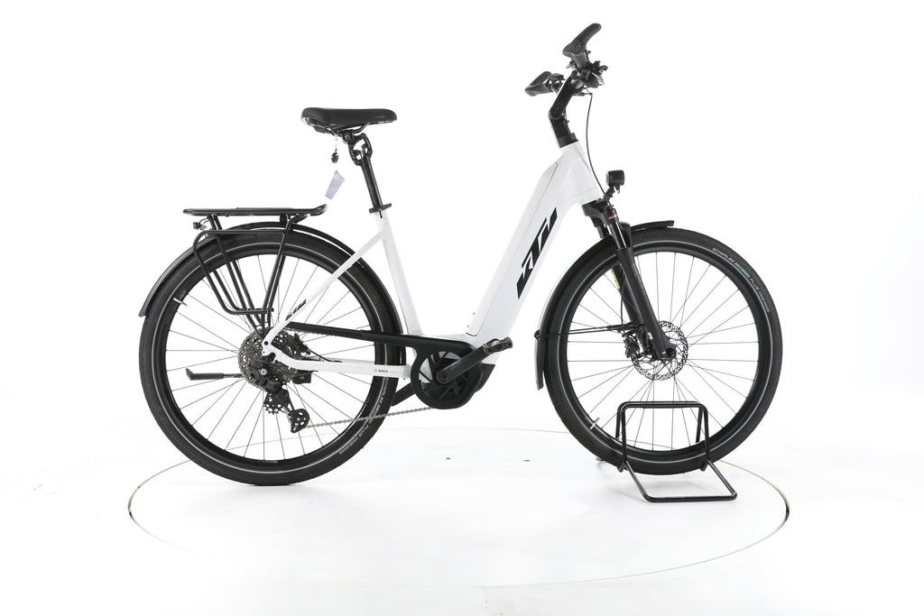 KTM Cento 10 Trekking E-Bike Tiefeinsteiger 2023 - Image 1