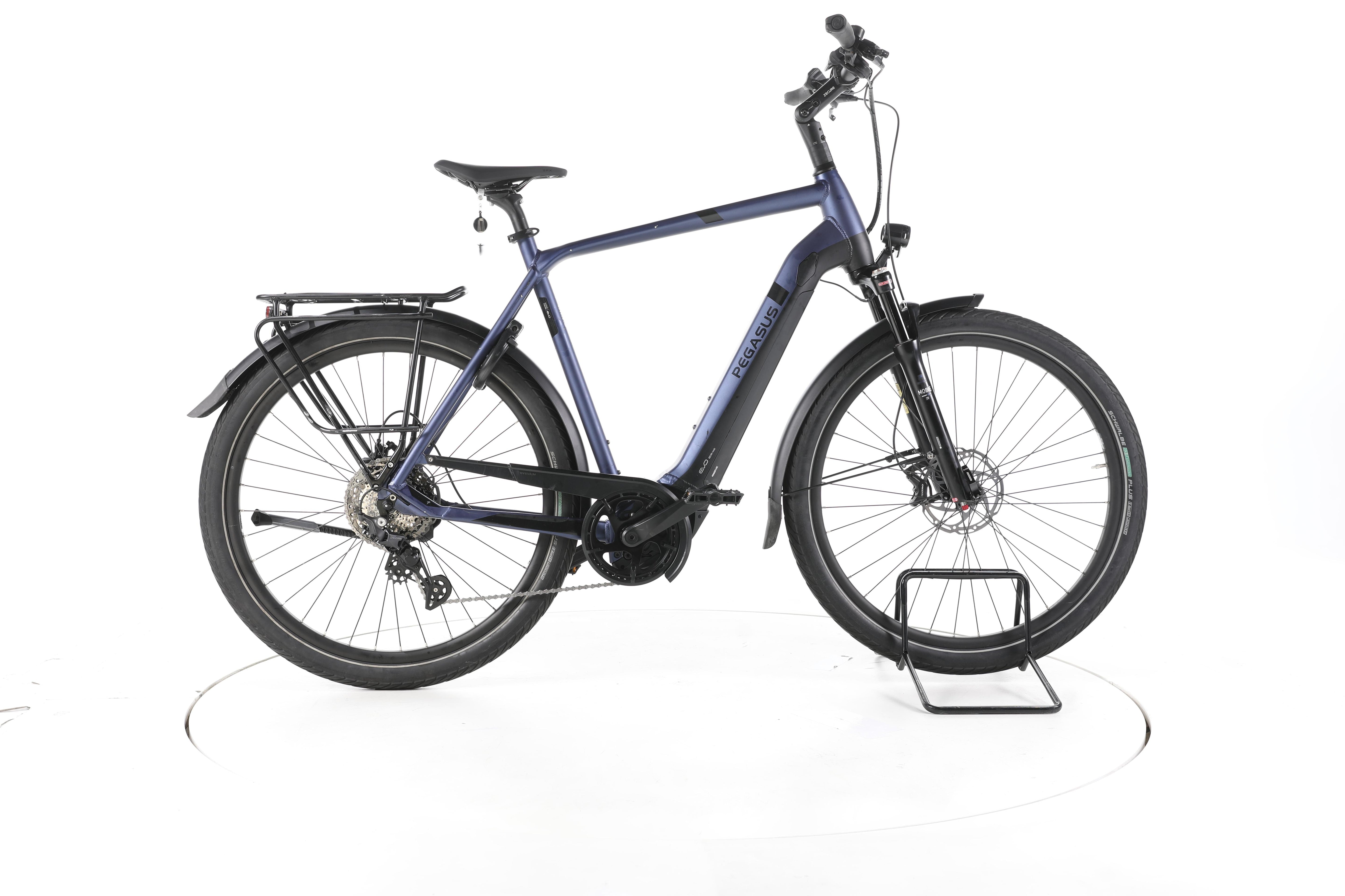 Pegasus Strong EVO Lite Trekking E-Bike - Image 1