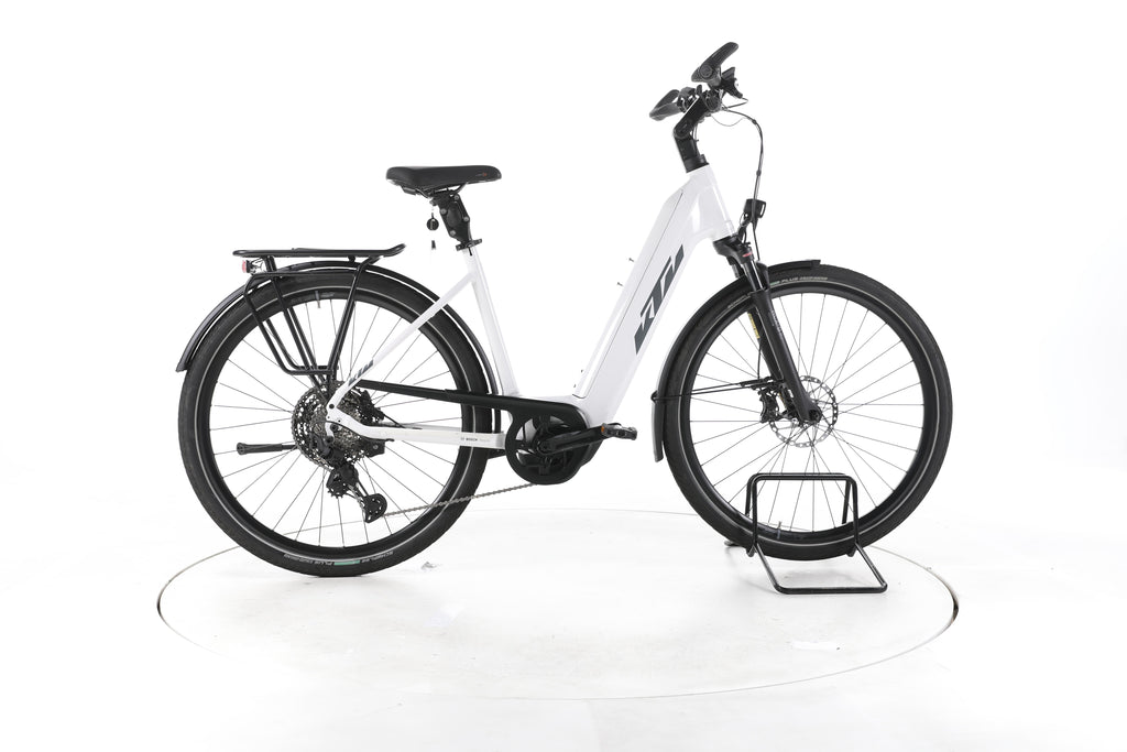 KTM Macina Style 720 Trekking E-Bike Tiefeinsteiger - Image 1