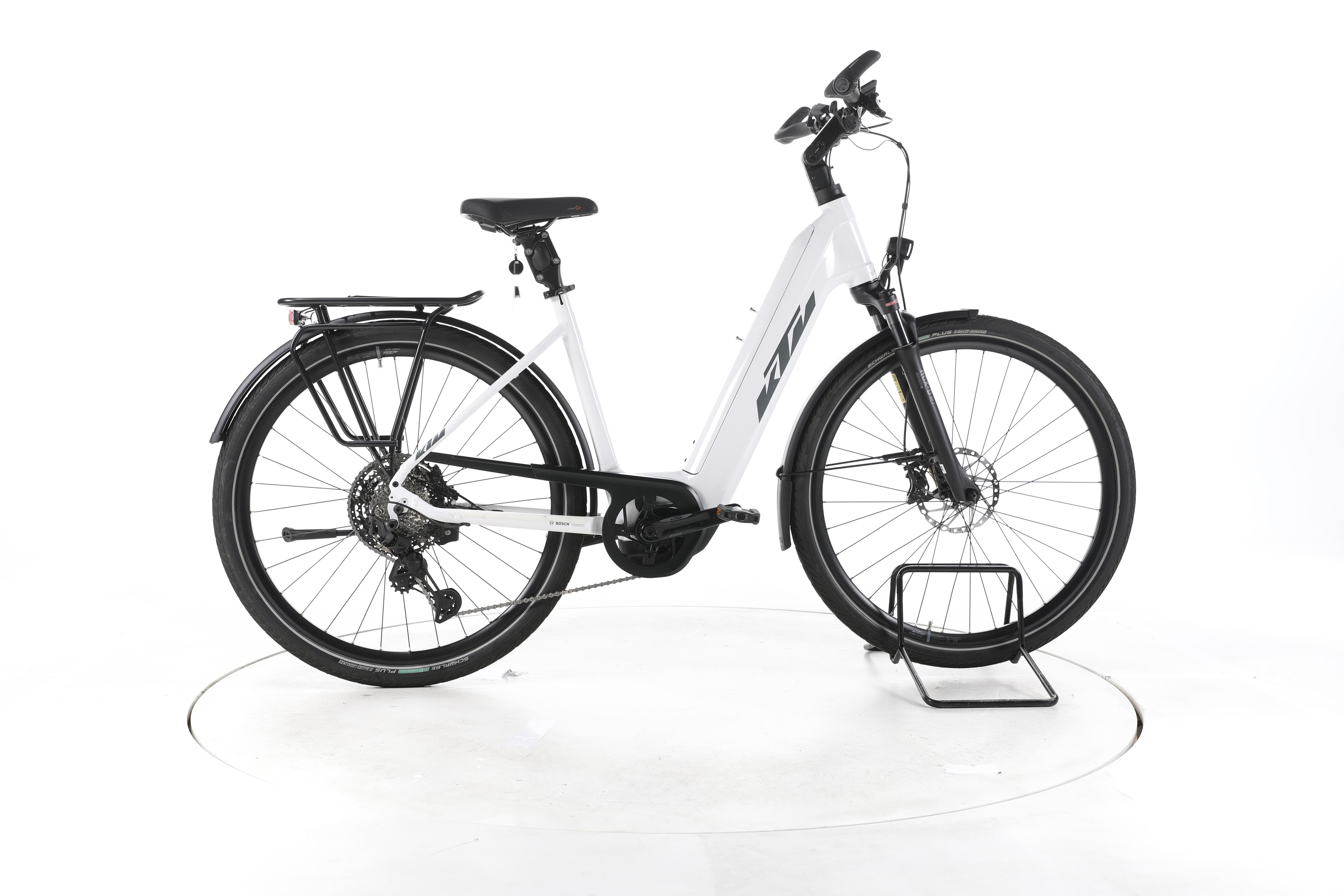 KTM Macina Style 720 Trekking E-Bike Tiefeinsteiger - Image 1