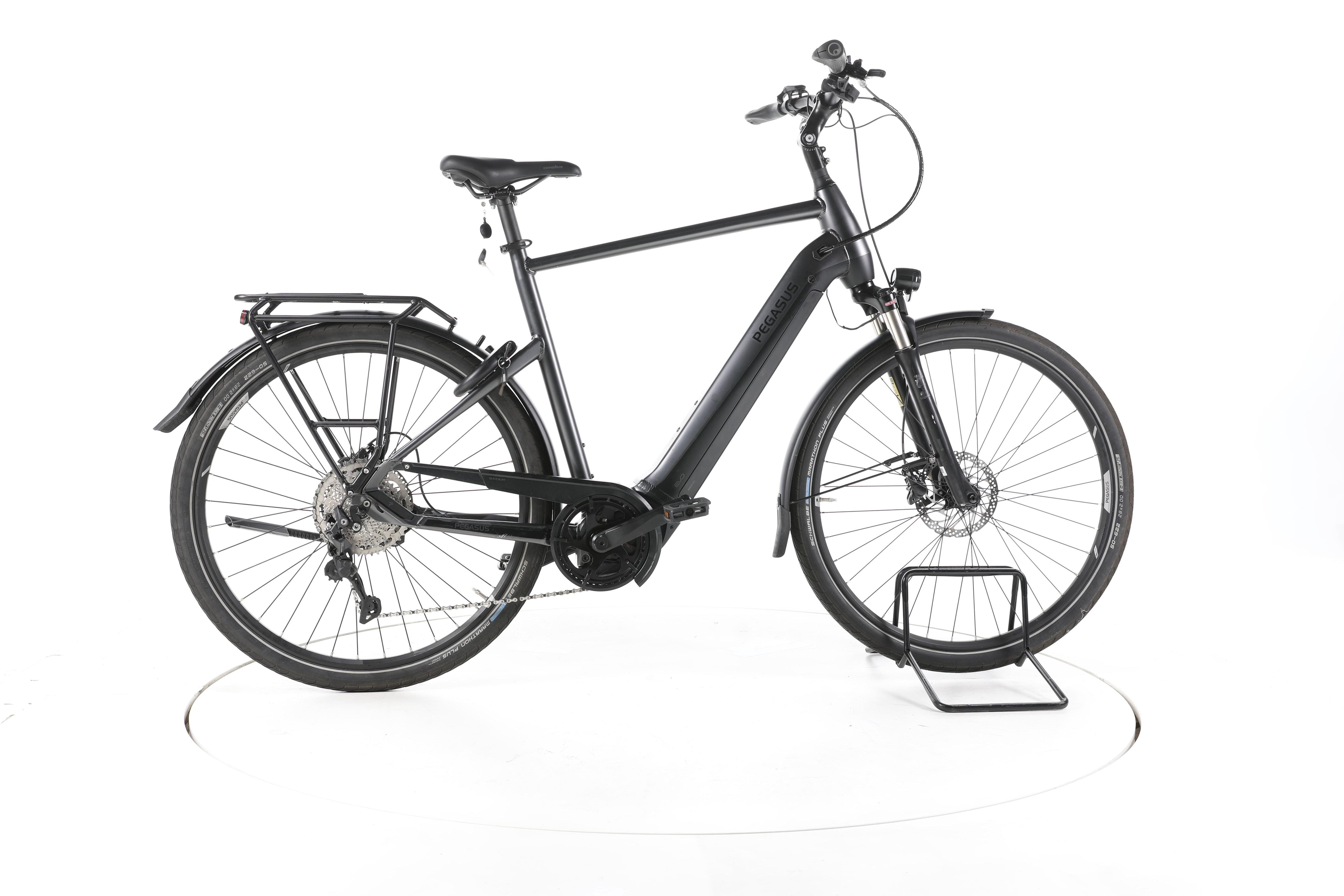 Pegasus Premio EVO 10 Lite Trekking E-Bike - Image 1