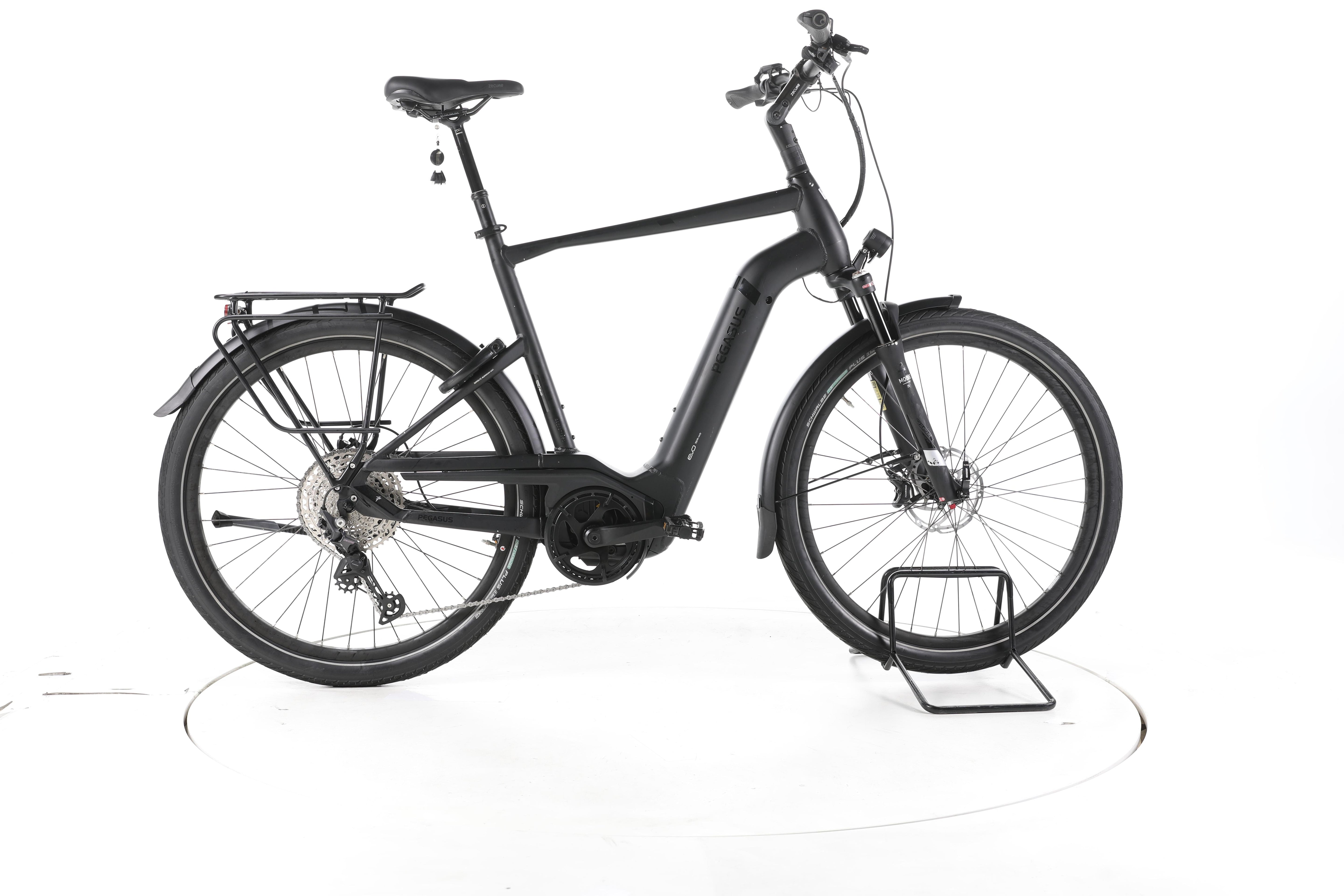 Pegasus Strong EVO 12 Lite Trekking E-Bike - Image 1