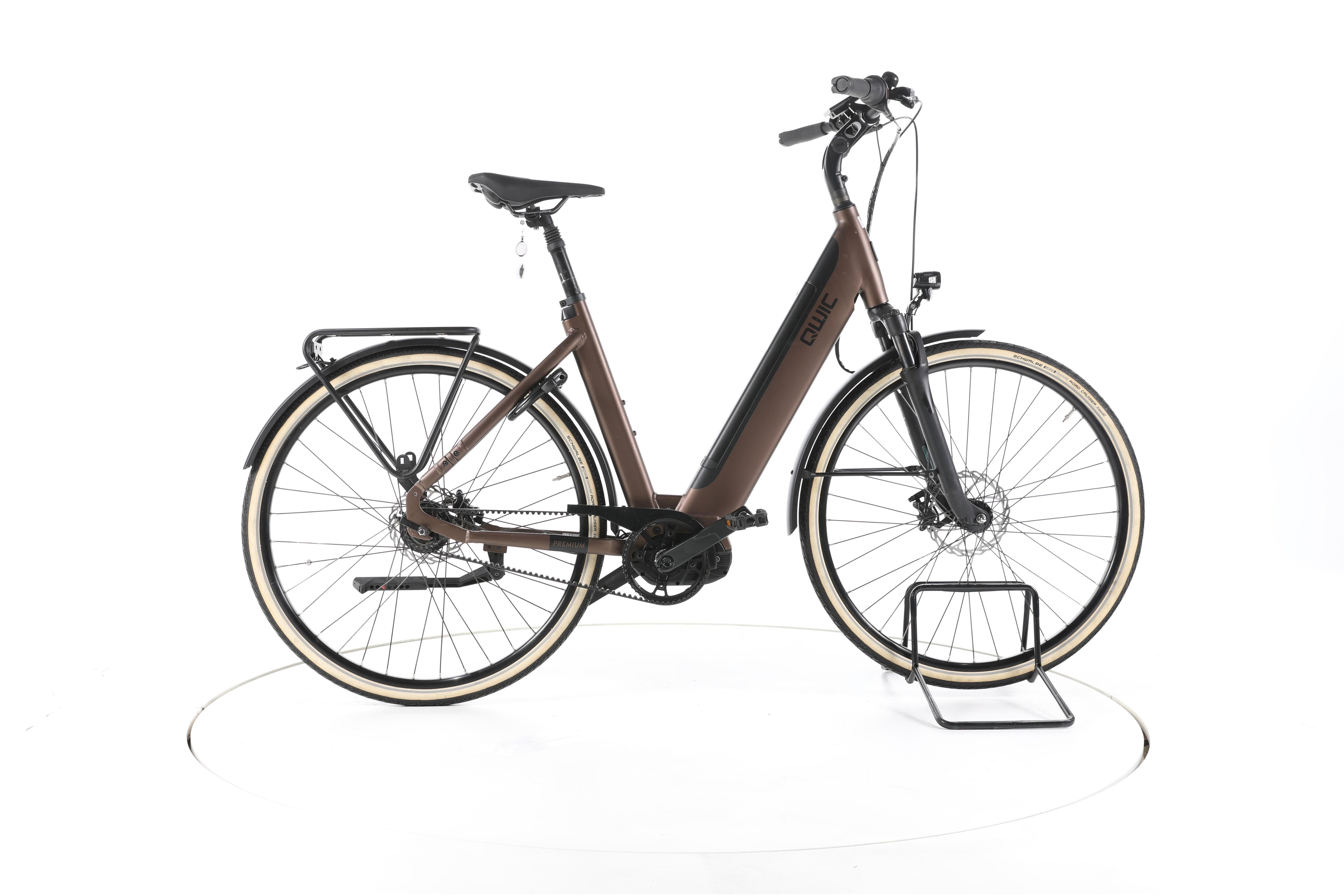 QWIC Premium i MN7+ City E-Bike Tiefeinsteiger - Image 1
