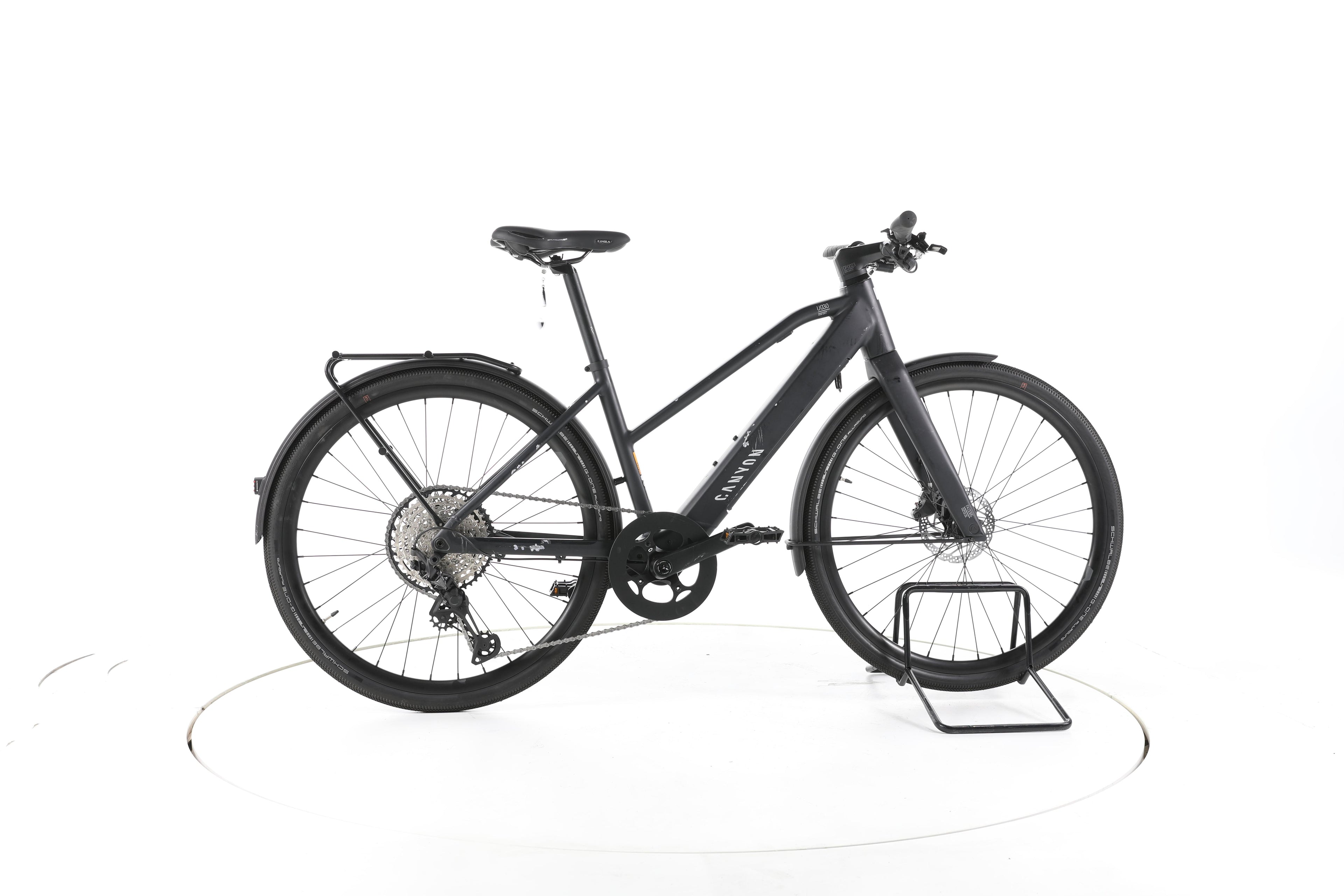 Canyon Commuter:ONfly 7 Trekking E-Bike 2023 - Image 1