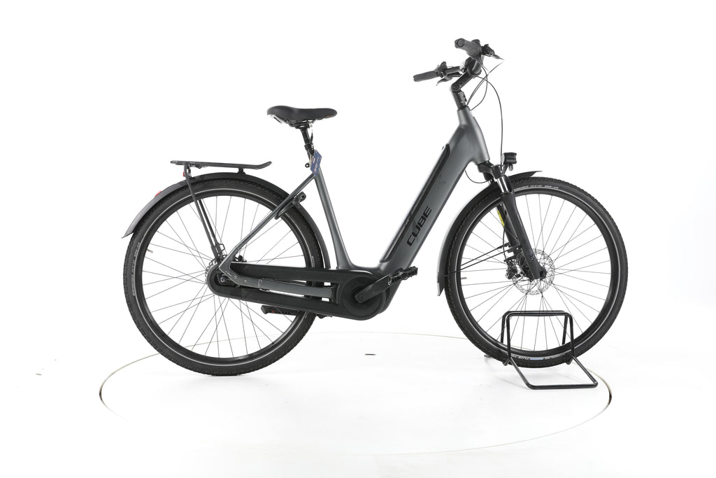Cube Supreme RT Hybrid Pro City E-Bike Tiefeinsteiger - Image 1