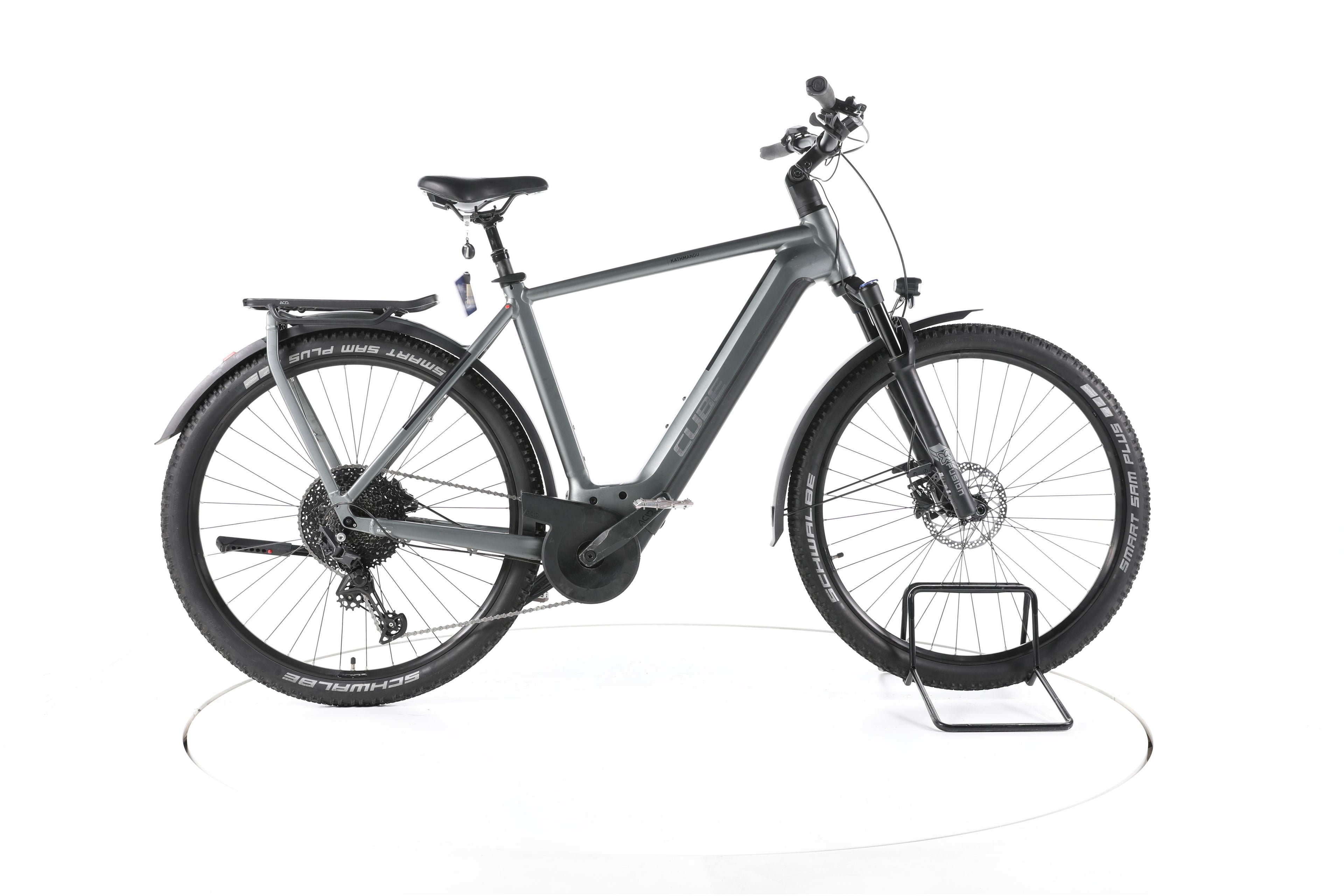 Cube KATHMANDU HYBRID PRO Trekking E-Bike - Image 1
