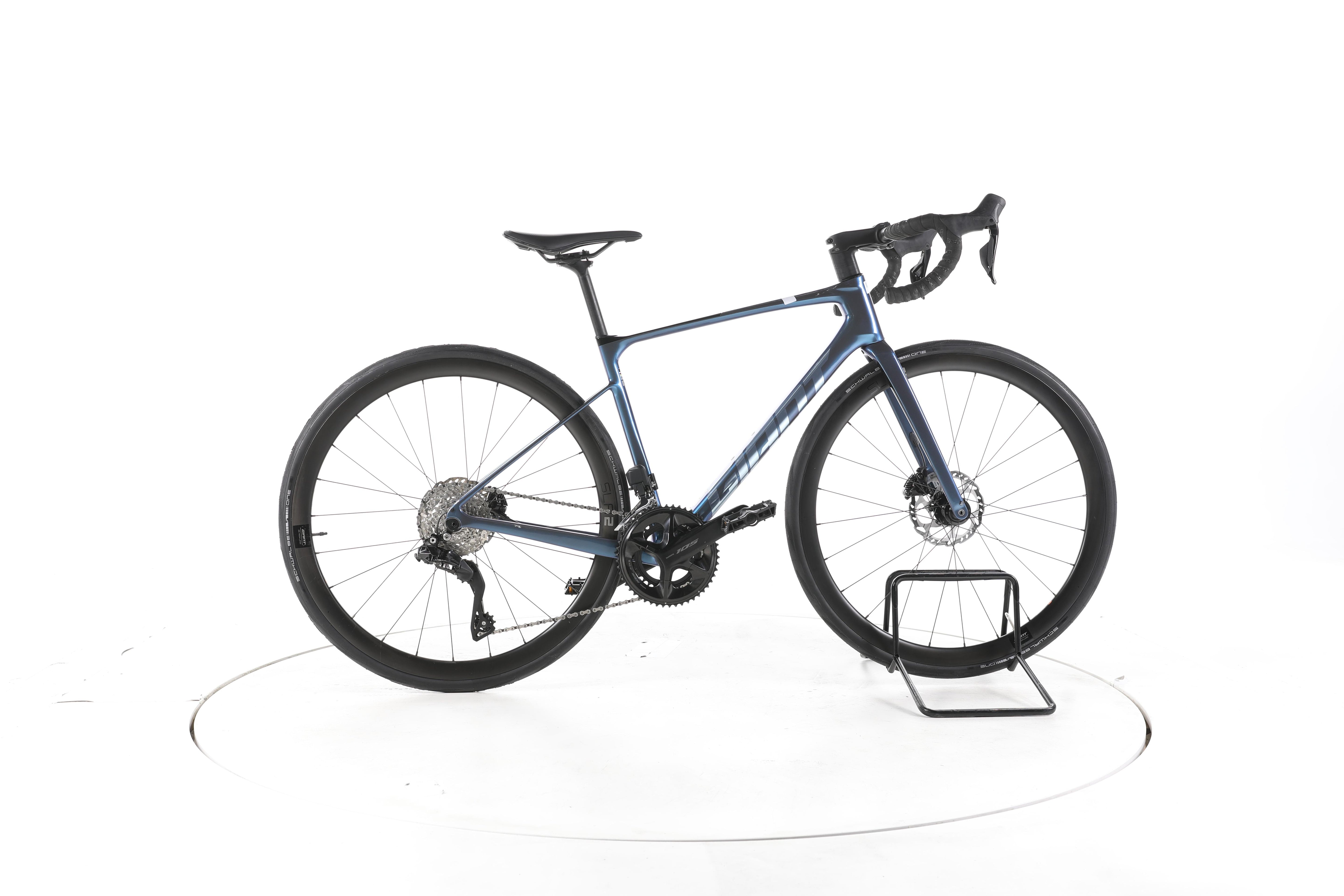 Giant Defy Advanced 0 Gravelbike Carbon 2024 - Image 1