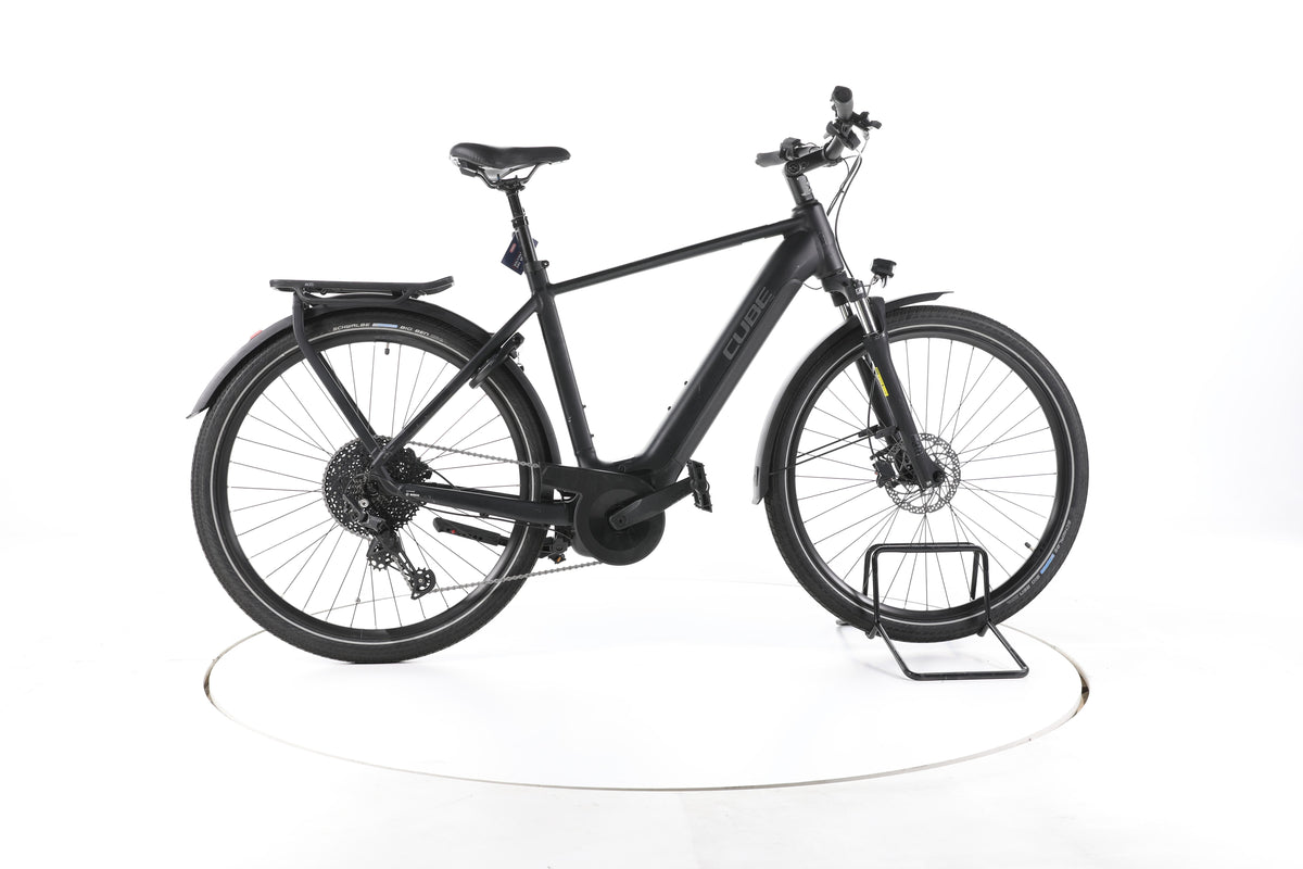 Cube Touring Hybrid Pro 625 Trekking E-Bike - Image 1