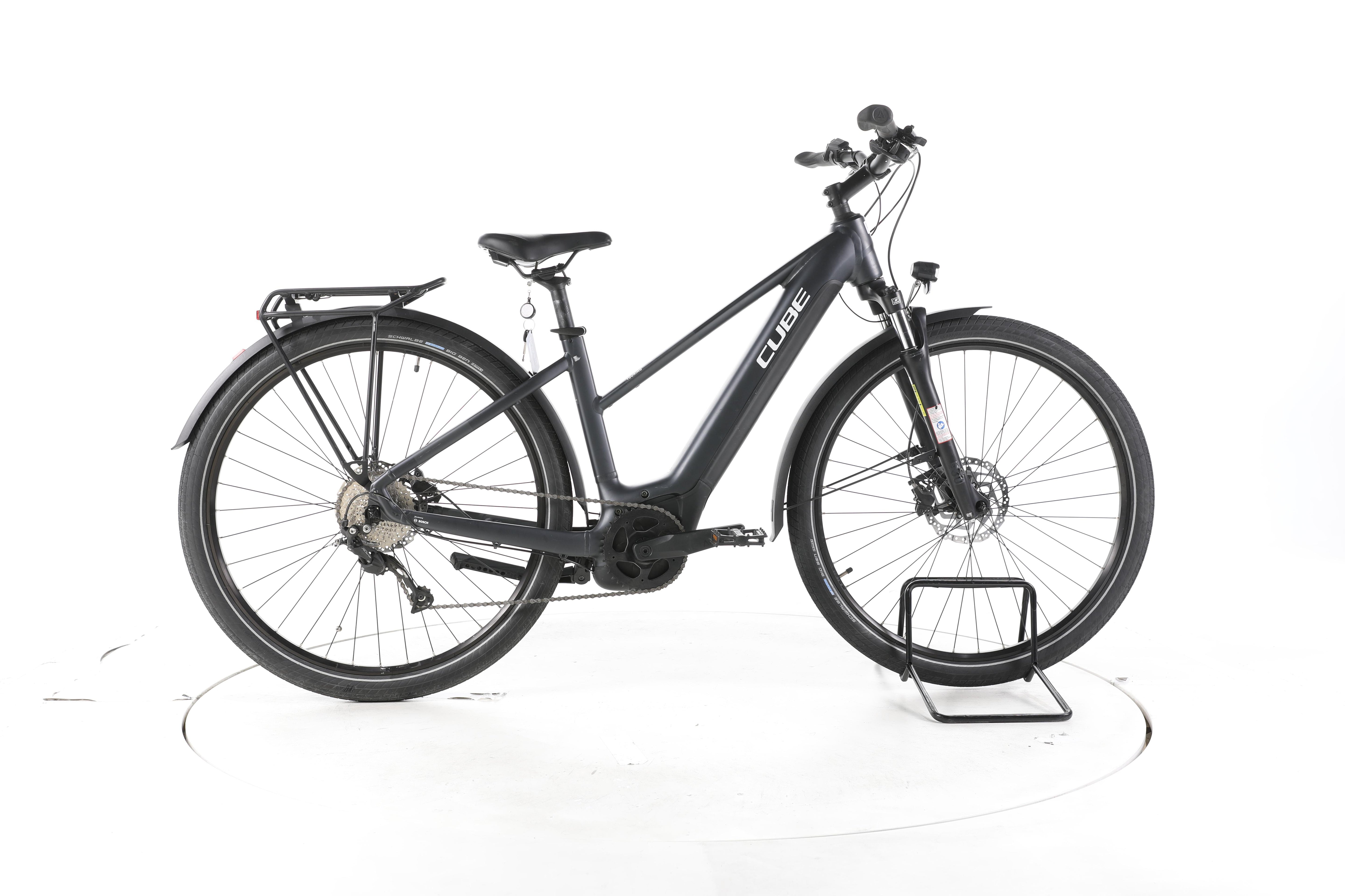 Cube Touring Hybrid ONE Trekking E-Bike - Image 1