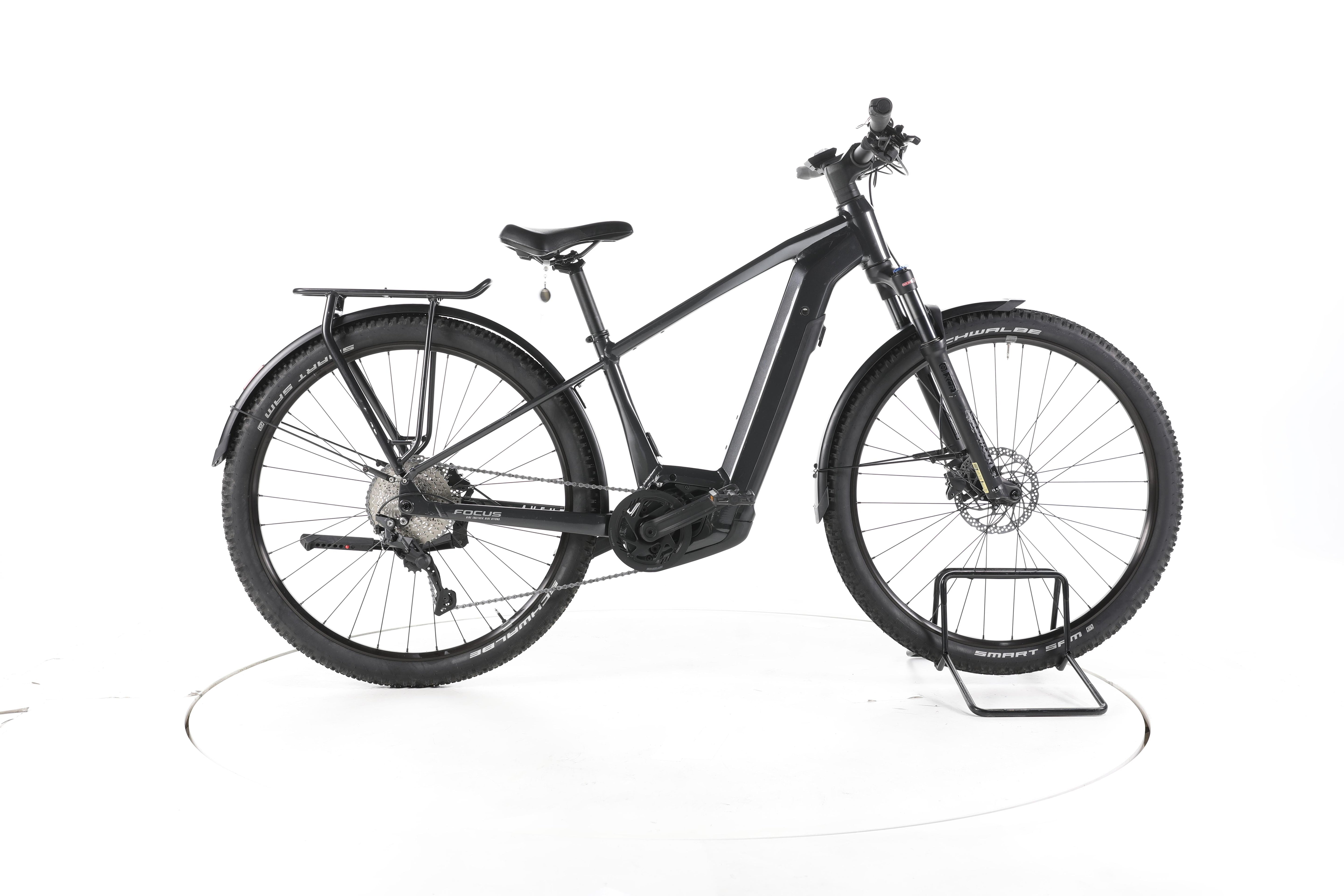 Focus Aventura² Trekking E-Bike - Image 1