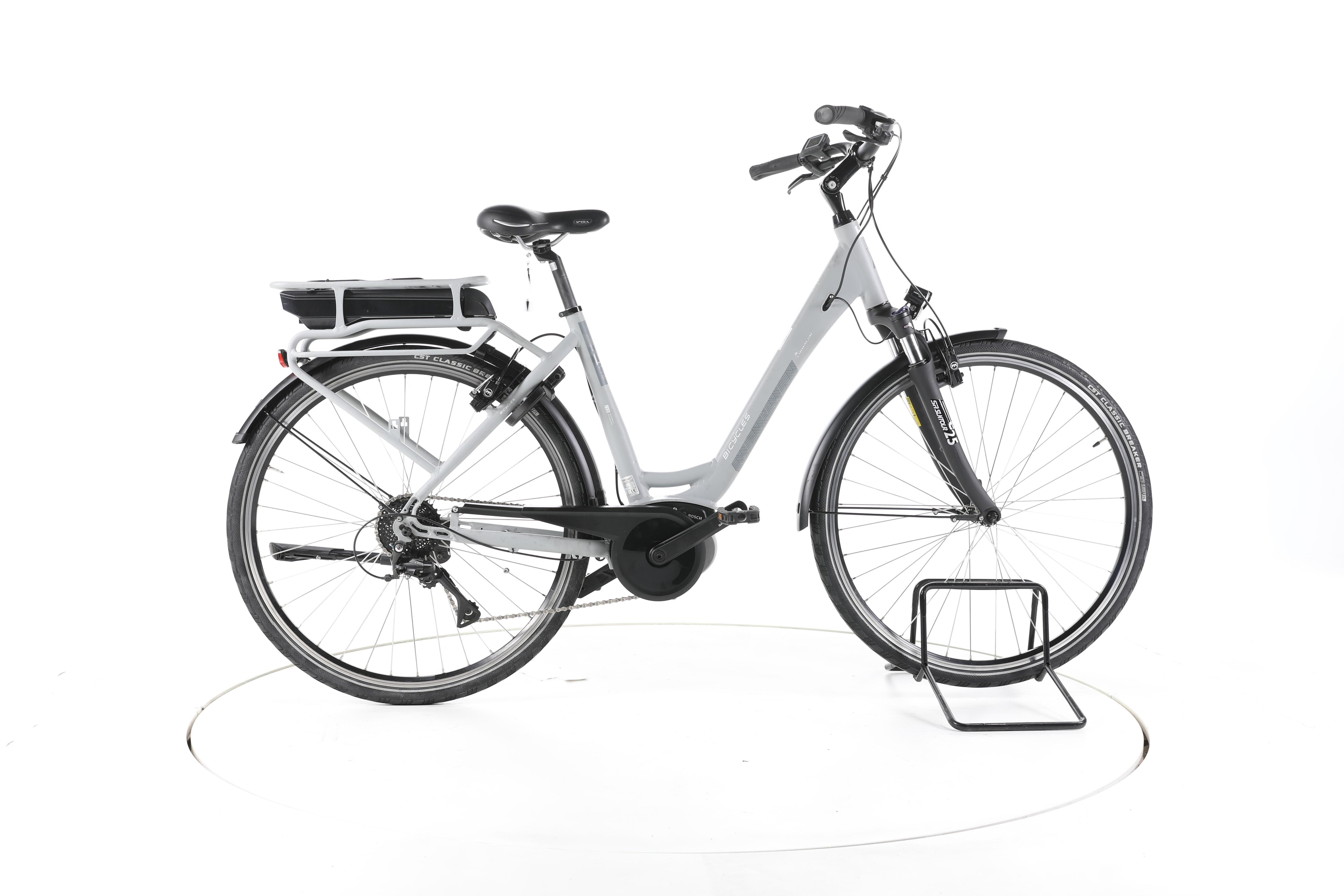 Bicycles Porto E-800 LTD Trekking E-Bike Tiefeinsteiger - Image 1