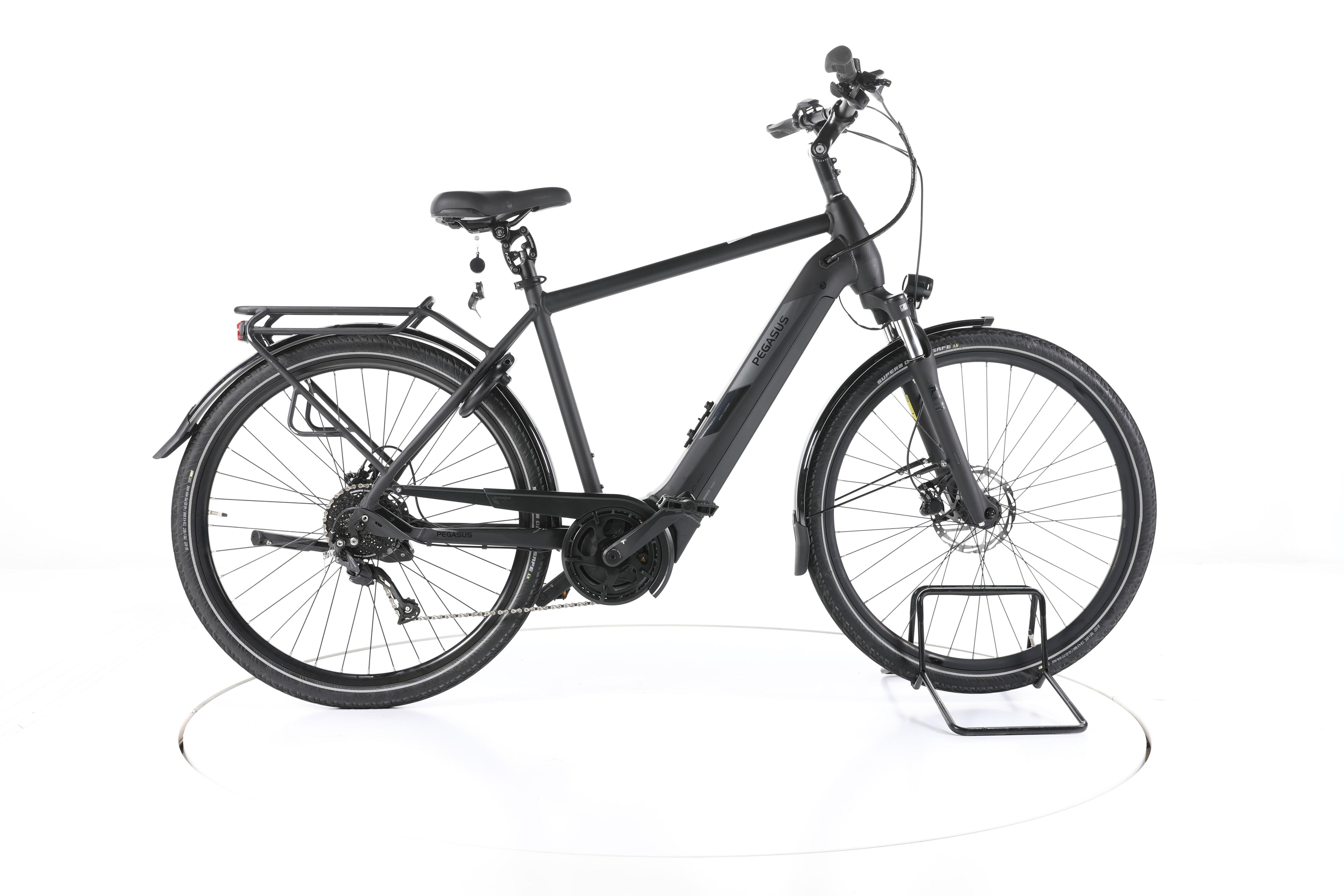 Pegasus Solero EVO Trekking E-Bike 2023 - Image 1