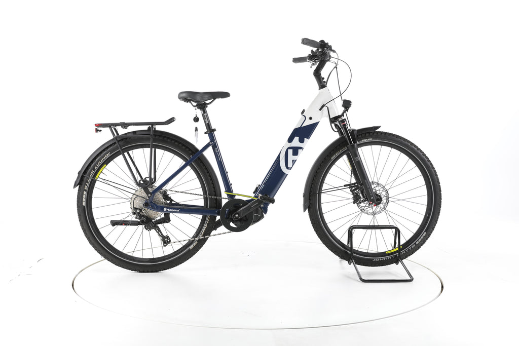 Husqvarna E-Bicycles Cross Tourer CT3 Trekking E-Bike Tiefeinsteiger - Image 1