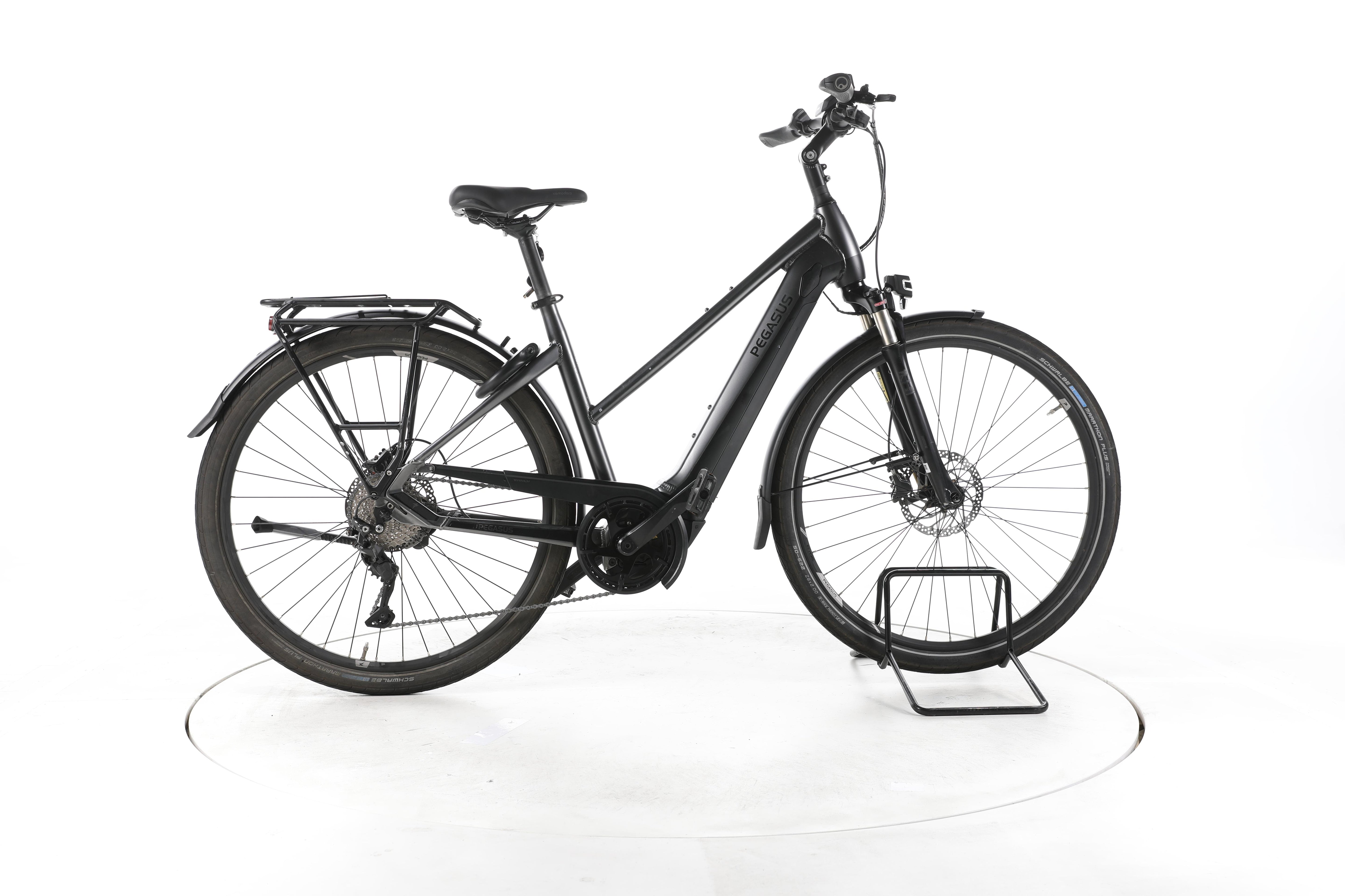 Pegasus Premio EVO 10 lite Trekking E-Bike - Image 1