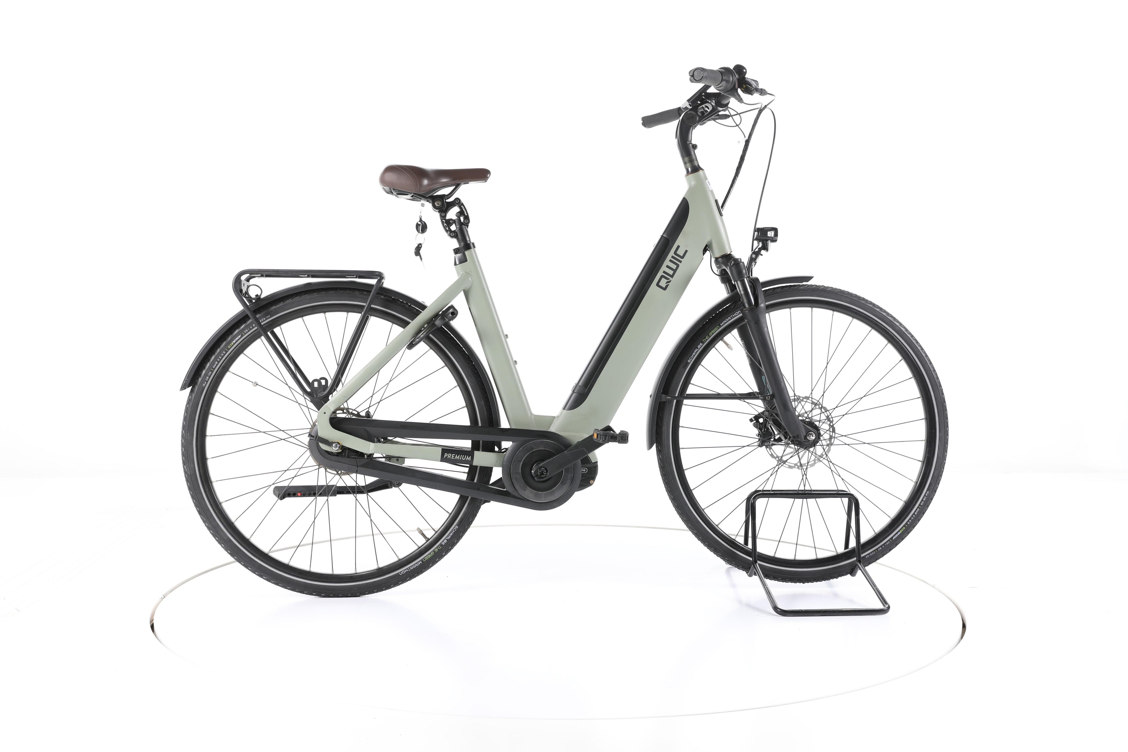 QWIC Premium i MN7+ City E-Bike Tiefeinsteiger - Image 1