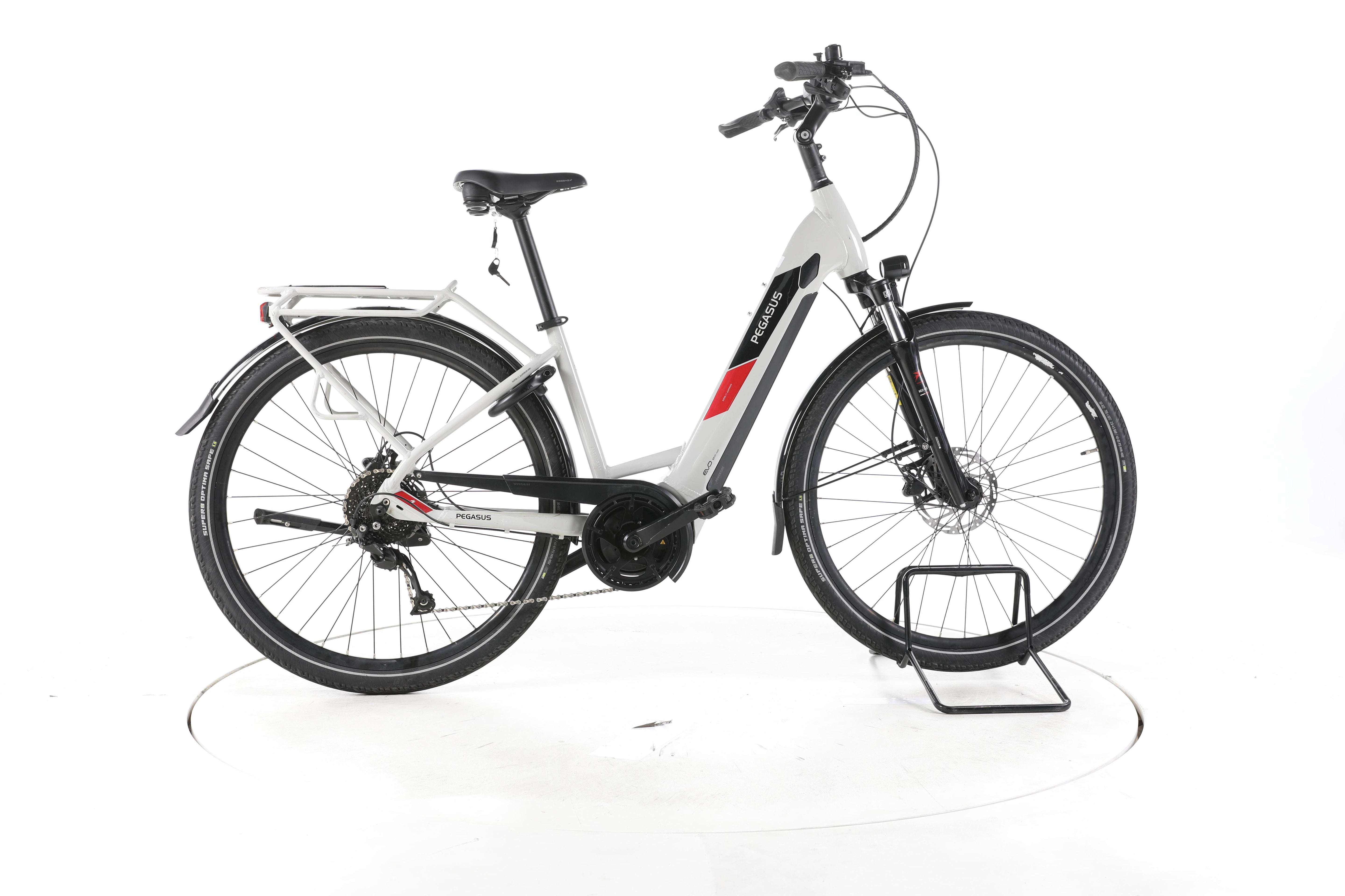 Pegasus Solero Evo 9 Trekking E-Bike Tiefeinsteiger - Image 1